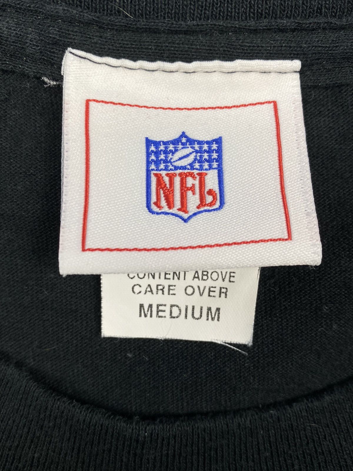 NFL Vintage 2005 Oakland Raiders NFL Football Graphic T Shirt Size US M / EU 48-50 / 2 - 10 Thumbnail