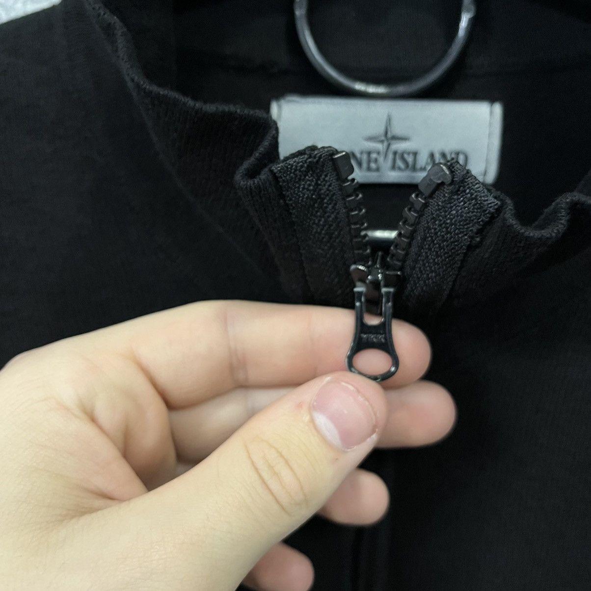 Stone Island Stone Island Knit Zip Sweater Sz S Black Size US S / EU 44-46 / 1 - 6 Thumbnail