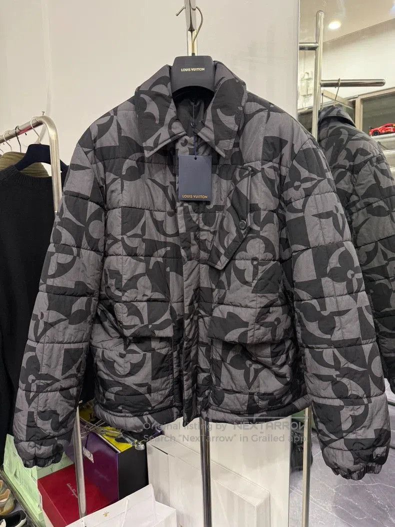 Louis Vuitton Louis Vuitton Irregular Print Down Jacket. Size US XXL / EU 58 / 5 - 1 Thumbnail