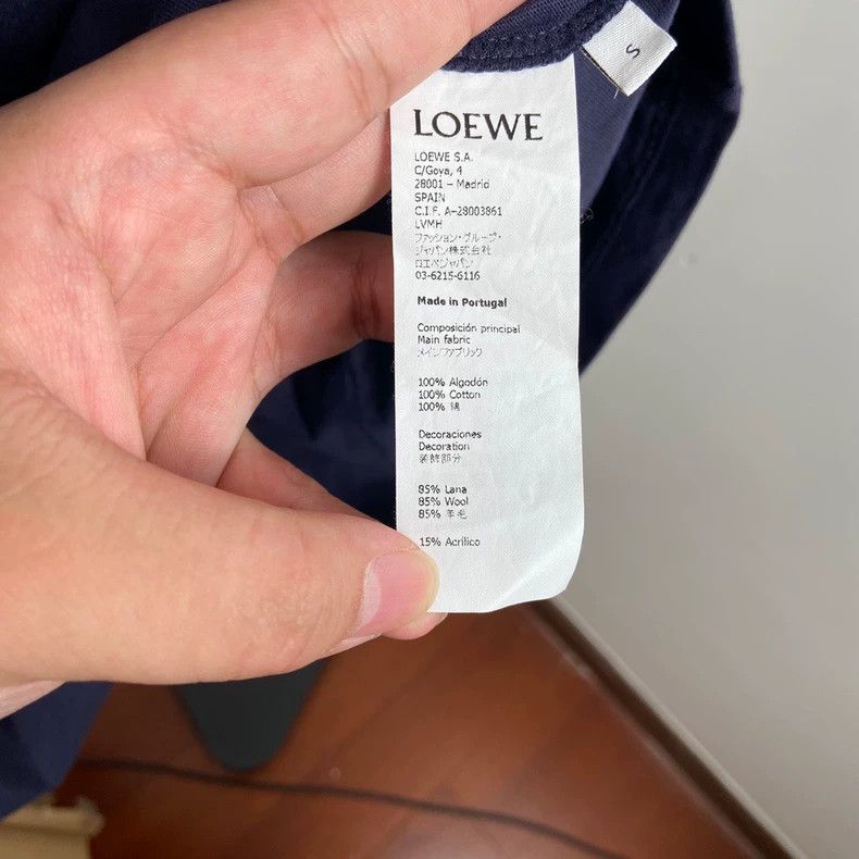 Loewe LOEWE Embroidered letters on short sleeves Size S / US 4 / IT 40 - 5 Thumbnail