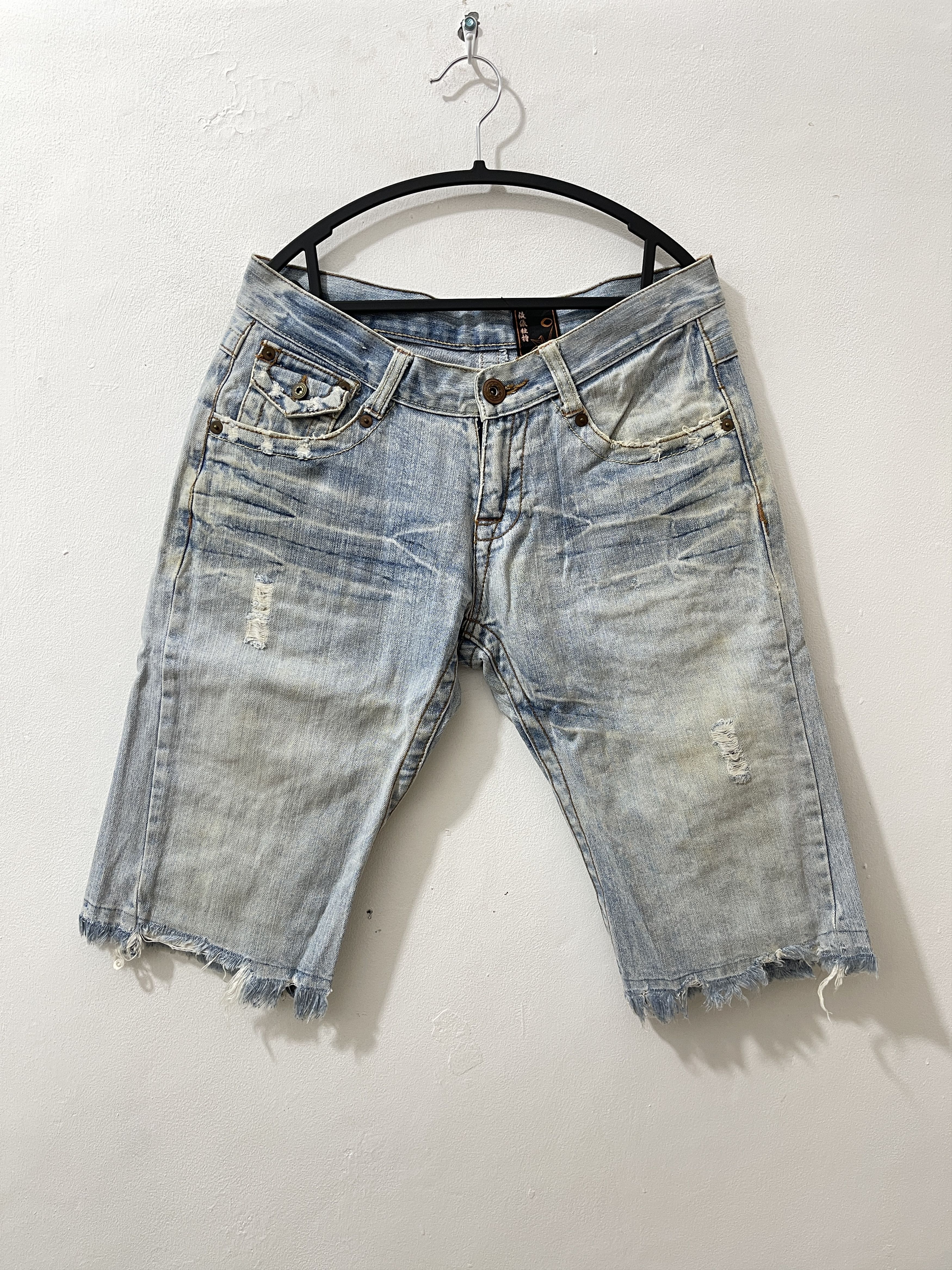 Japanese Brand Unfinished Wagara Neo Japan Fujin & Raijin Art Y2k Shorts Size US 32 / EU 48 - 4 Thumbnail