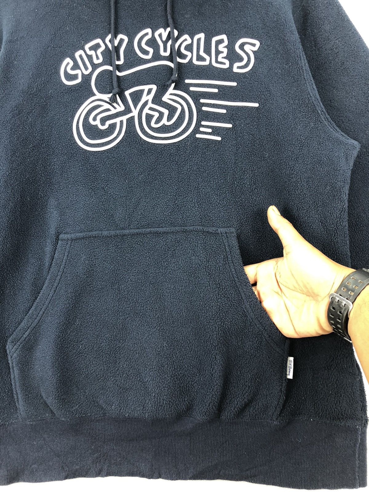 Japanese Brand × Keith Haring × Uniqlo Keith Haring Collaboration Uniqlo Fleece Sweatshirt Hoodies Size US M / EU 48-50 / 2 - 4 Thumbnail