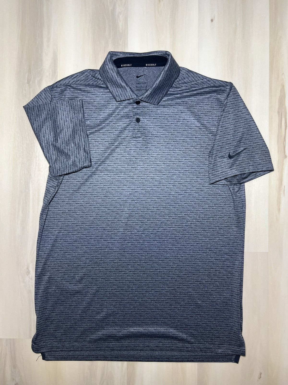 Nike Nike Golf Shirt Men’s Sz M Striped Gray & Black CU9800-070 Size US M / EU 48-50 / 2 - 1 Thumbnail