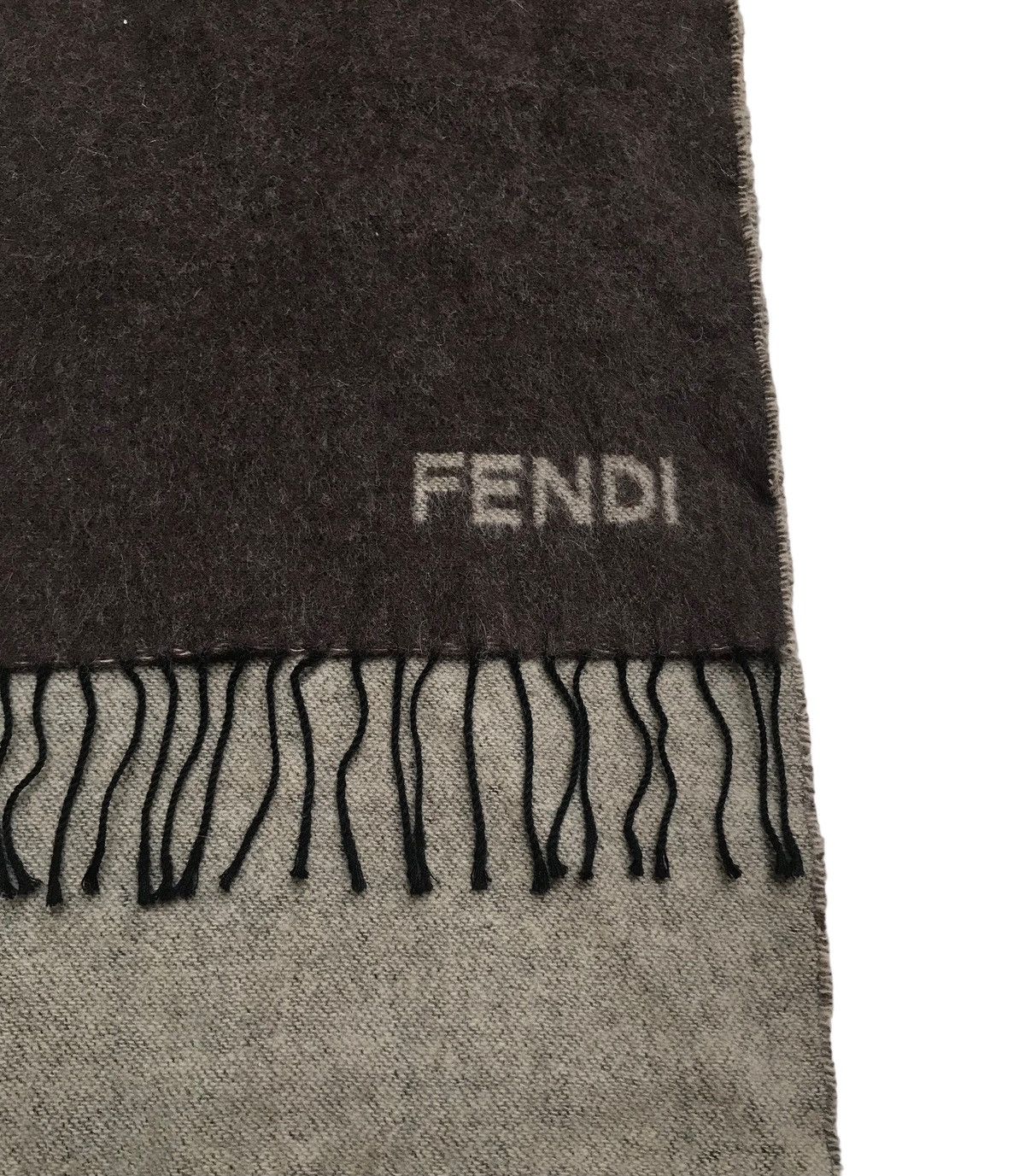 Designer × Fendi × Vintage Rare Design Vintage Brand Fendi Scarves 1990s Size ONE SIZE - 5 Thumbnail