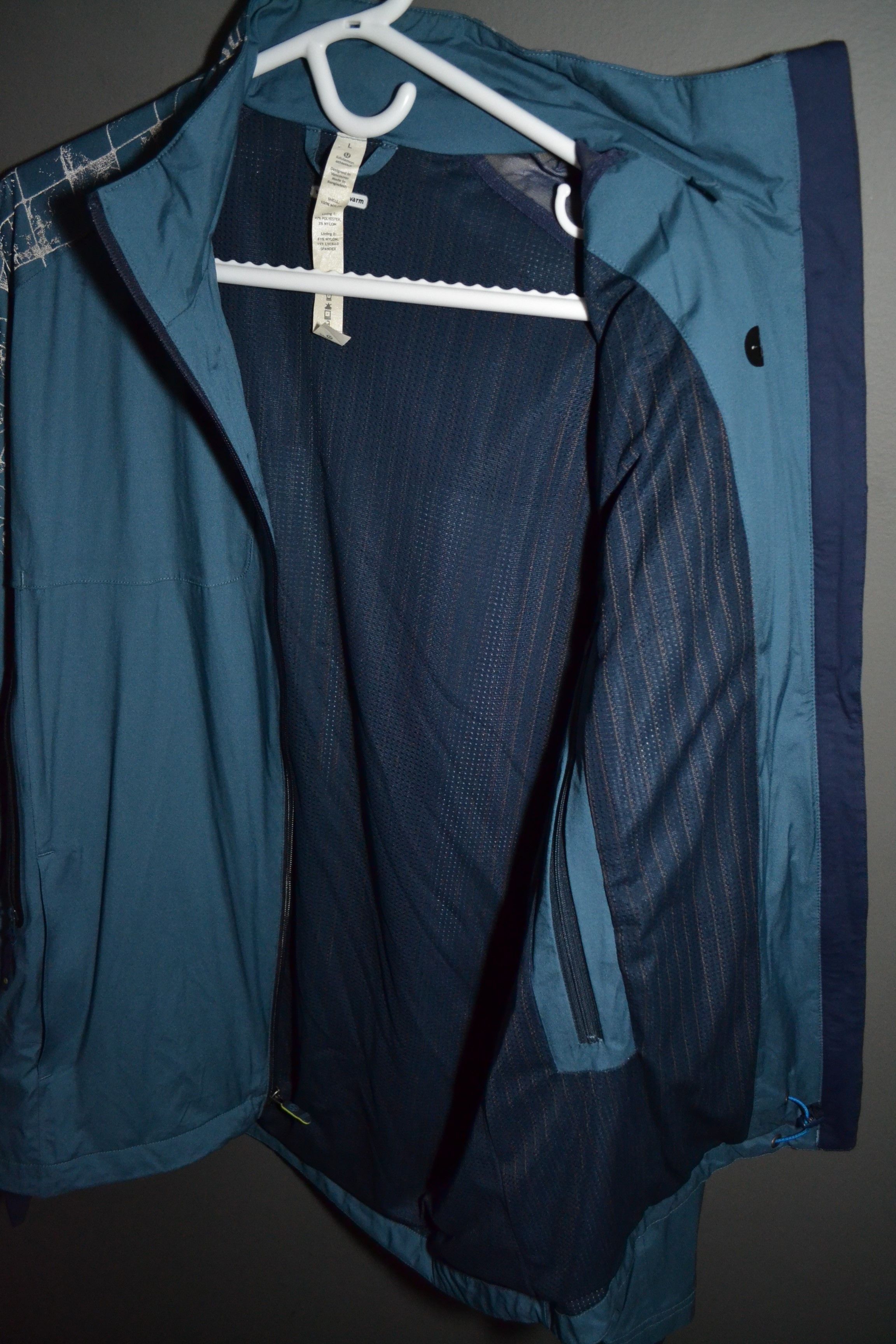 Lululemon Lululemon Sport Running Jacket size L Blue Reflective Nylon Size US L / EU 52-54 / 3 - 14 Thumbnail