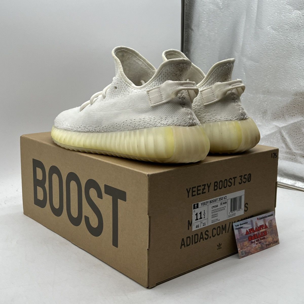 Adidas Yeezy boost 350 cream white triple white Size US 11.5 / EU 44-45 - 4 Thumbnail