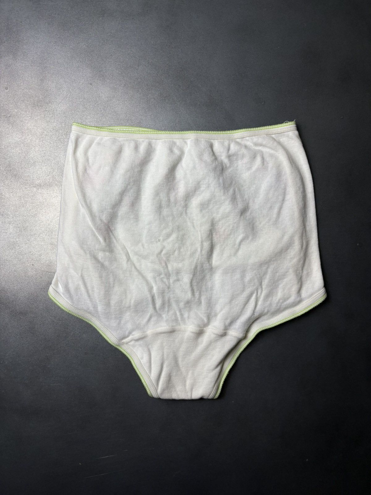 Marks & Spencer × Vintage 3 Pairs 1970s Underwear Vintage Embroidered Floral Panties Size ONE SIZE - 11 Thumbnail