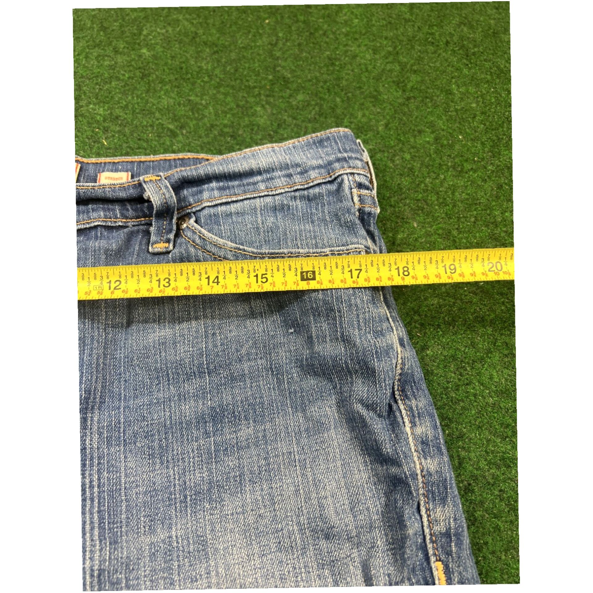 Old Navy Old Navy Capri Jeans 12 Women's Low Waist Stretch Denim Blue 34x22 Size 34" / US 12 / IT 48 - 5 Thumbnail