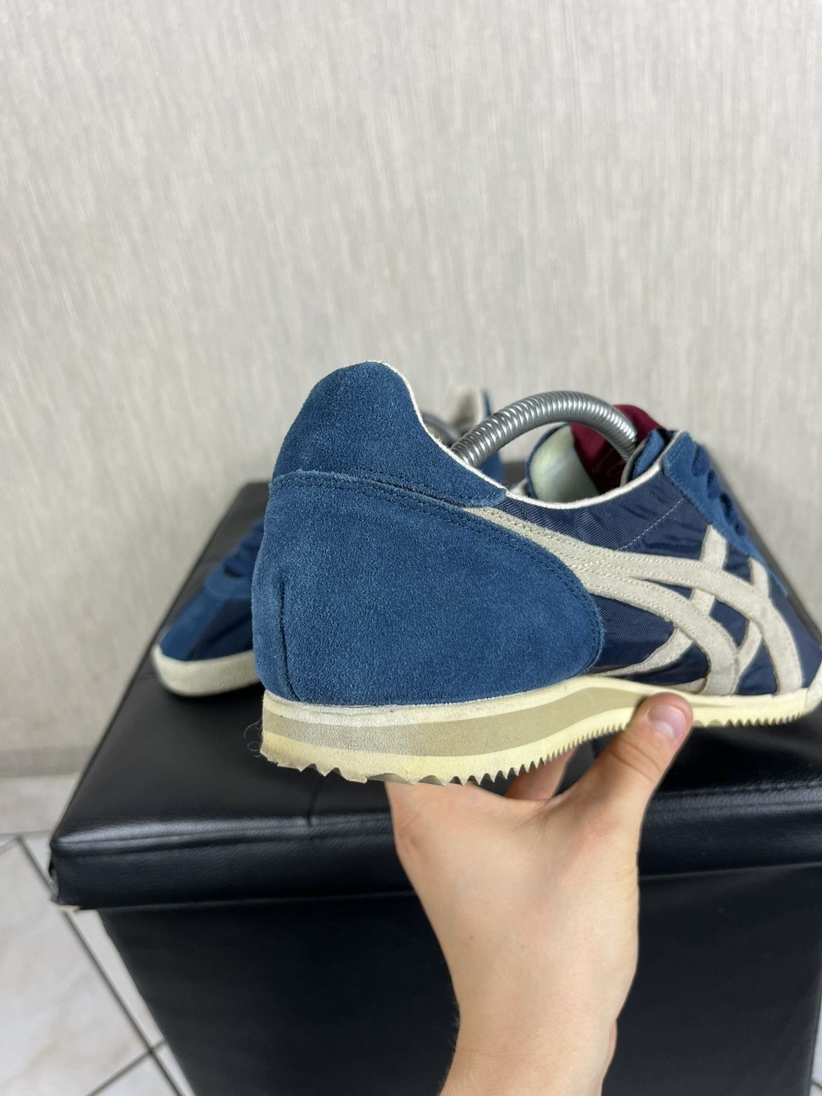 Asics Vintage OG Asics Onitsuka Tiger y2k suede sneakers shoes low Size US 10.5 / EU 43-44 - 18 Thumbnail