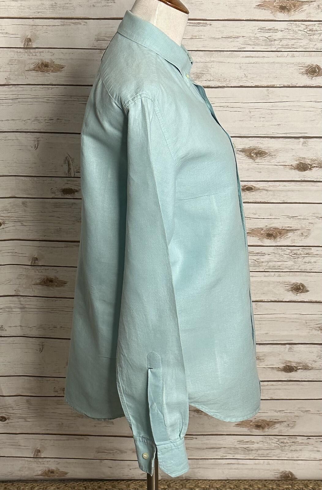 Banana Republic Banana Republic Men's linen-blend button-down shirt Med blue Size US M / EU 48-50 / 2 - 4 Thumbnail