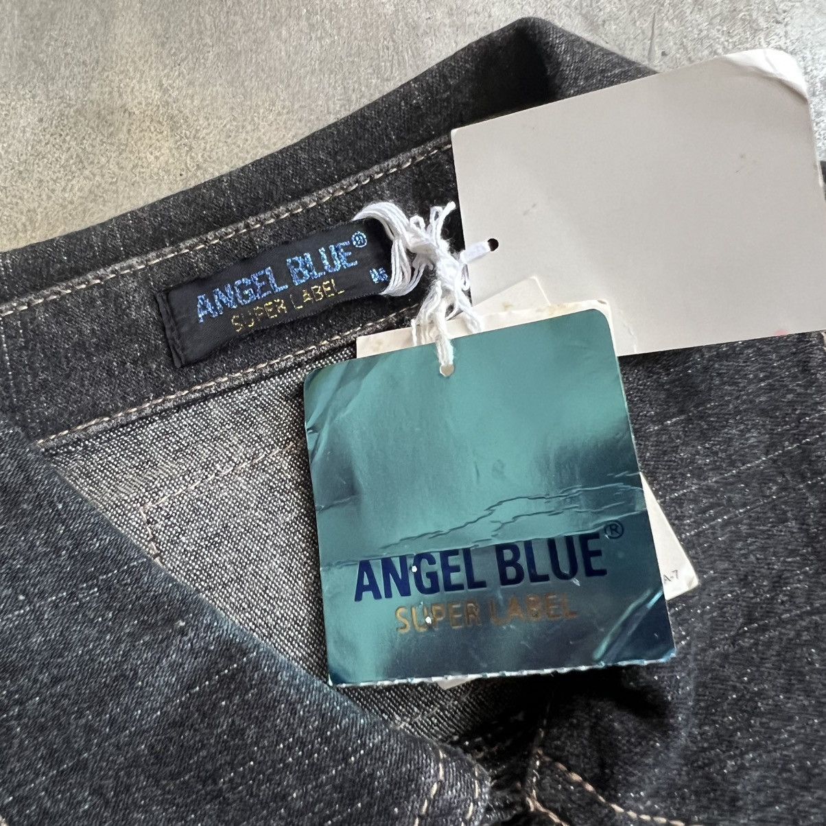 Angel Blue 2000s Angle Blue X Warner Bros Trucker Denim Jacket Size US XS / EU 42 / 0 - 10 Thumbnail