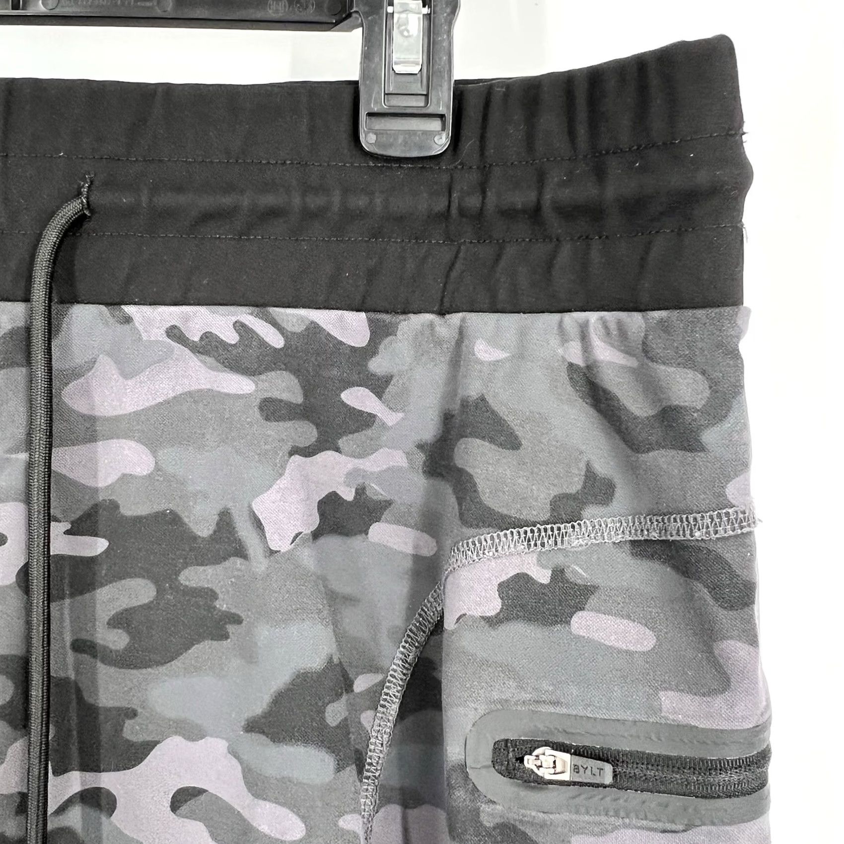 Asics Bylt Basics Elite+ Joggers Black Camo XXL Jogger Mens Athletic Activewear Tapered Pocketed Stretch Camouflage 2XL Pants Baggy? Size US 39 - 4 Thumbnail