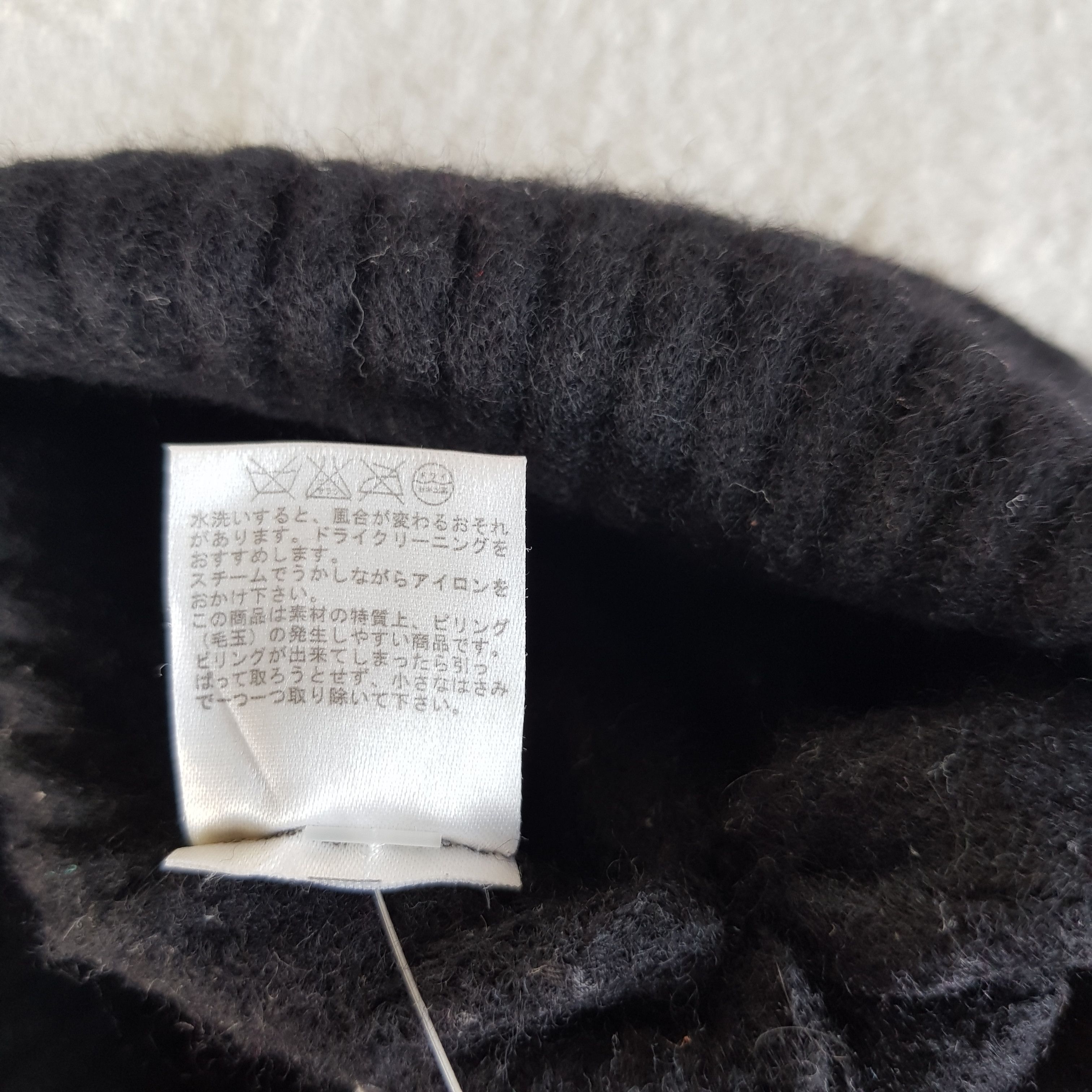 Japanese Brand Vintage Unknown Japanese Brand Beanie Y2K Knit Snow Caps Hat Size ONE SIZE - 6 Thumbnail