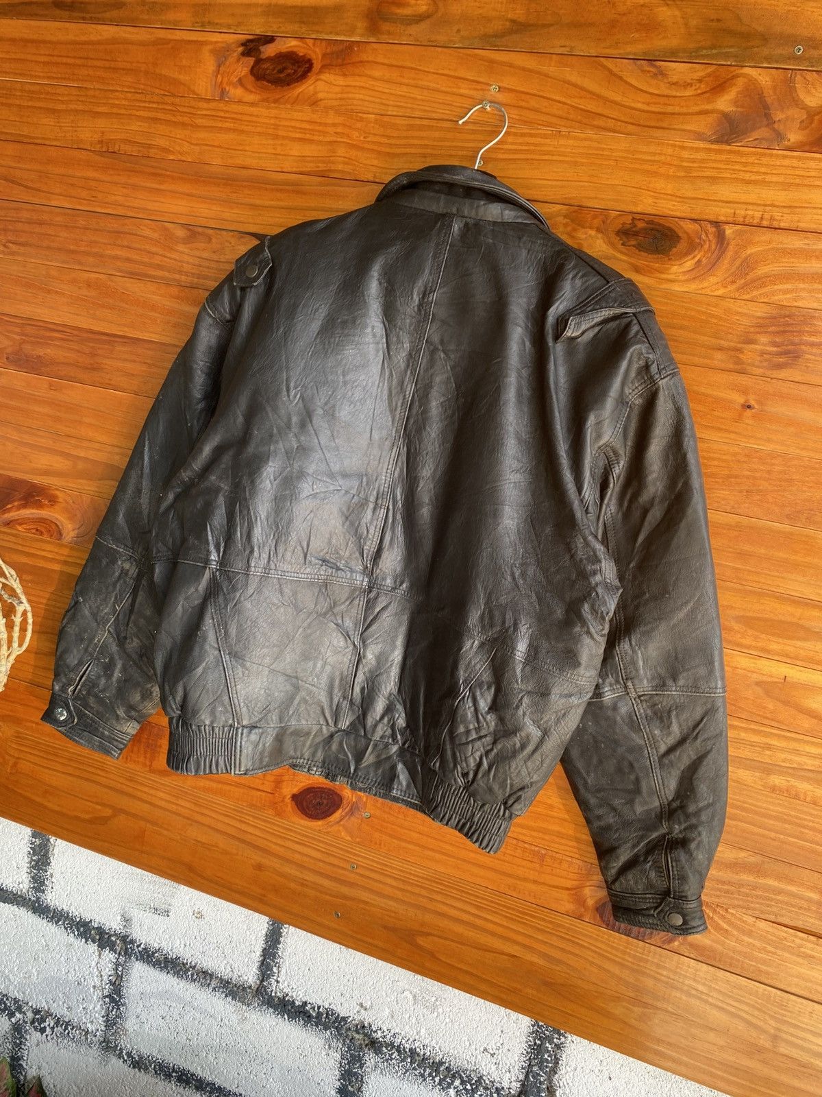 Vintage Vintage 1980s Bryant May Vallermosso Palestro Leather Jacket Size US L / EU 52-54 / 3 - 11 Thumbnail