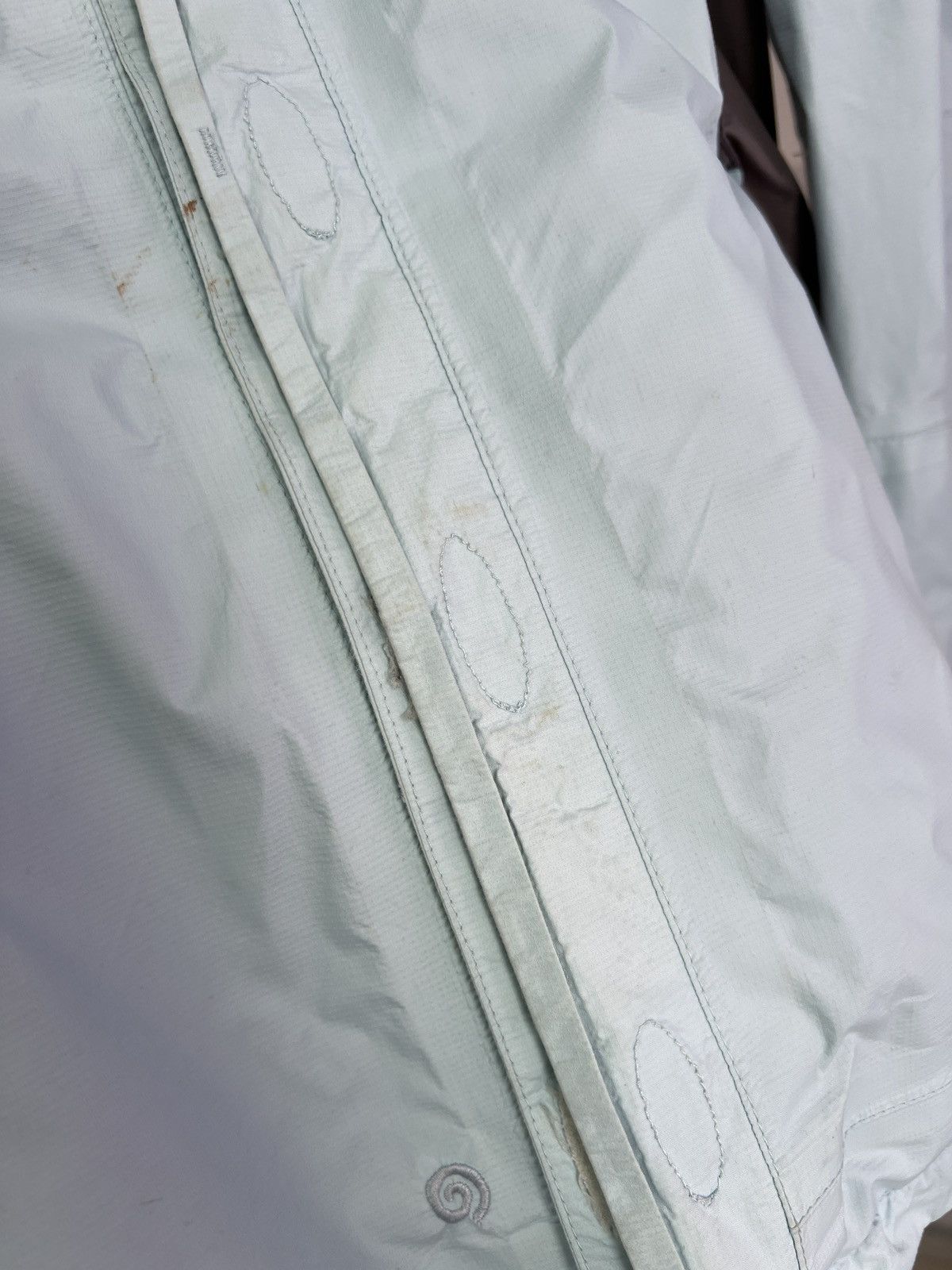 Mammut × Vintage Vintage MAMMUT GORE-TEX Light Blue Hooded women’s Jacket Size S / US 4 / IT 40 - 10 Thumbnail