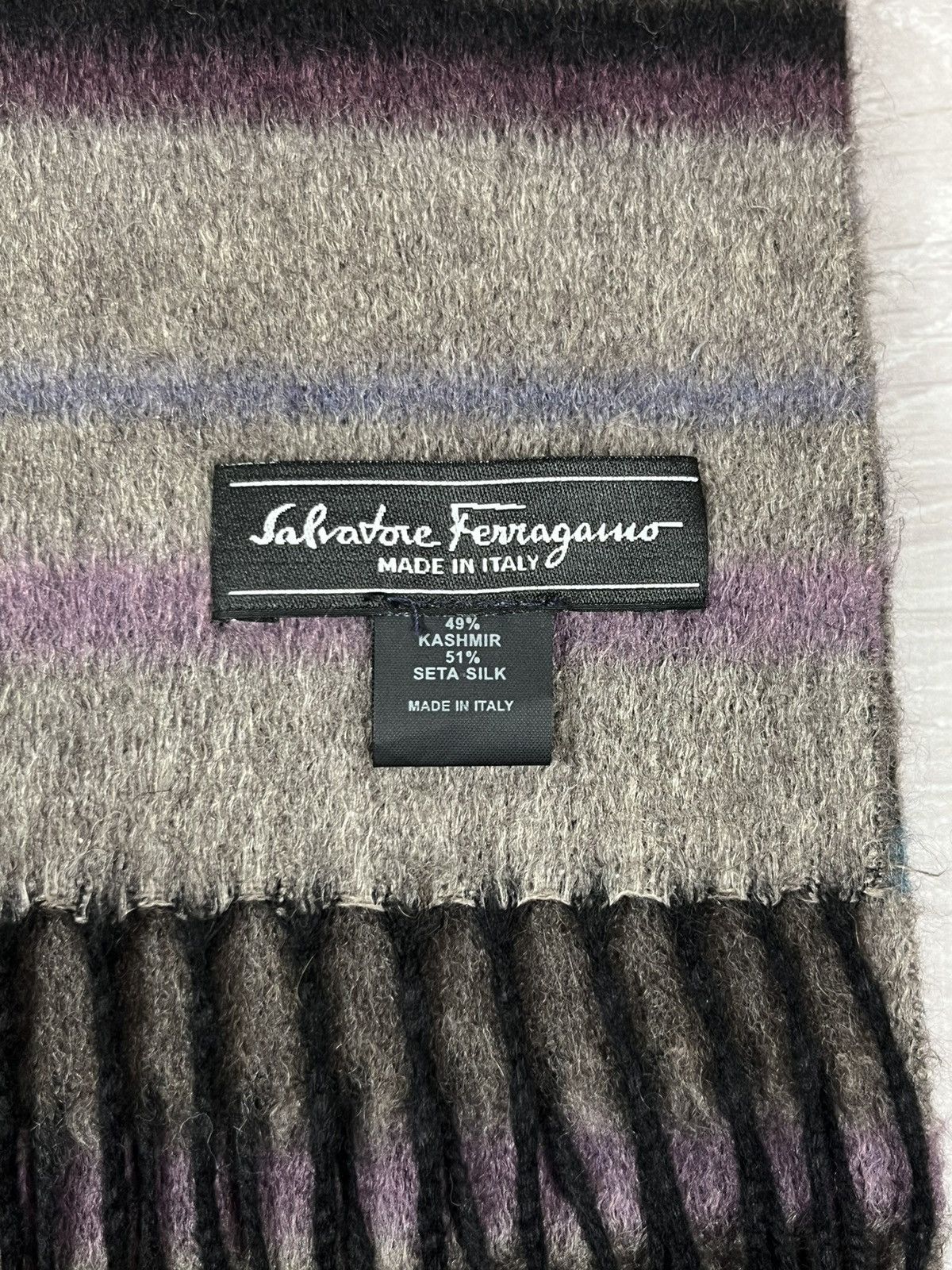 Salvatore Ferragamo Salvatore Ferragamo Cashmere Silk Luxury Mens Scarf Size ONE SIZE - 6 Thumbnail