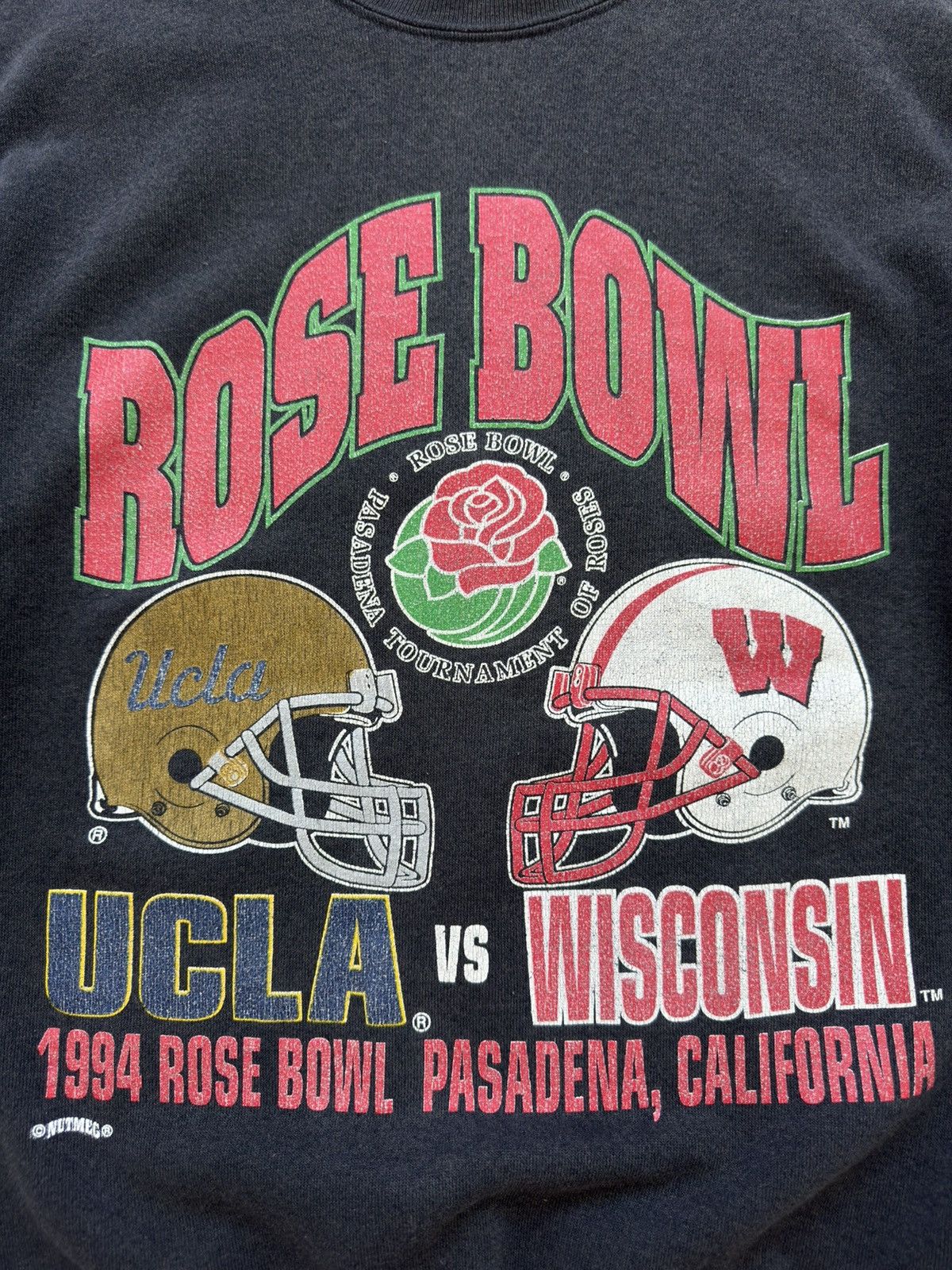 Nutmeg Vintage Nutmeg 1994 Rose Bowl UCLA vs Wisconsin Sweatshirt Size US M / EU 48-50 / 2 - 7 Thumbnail