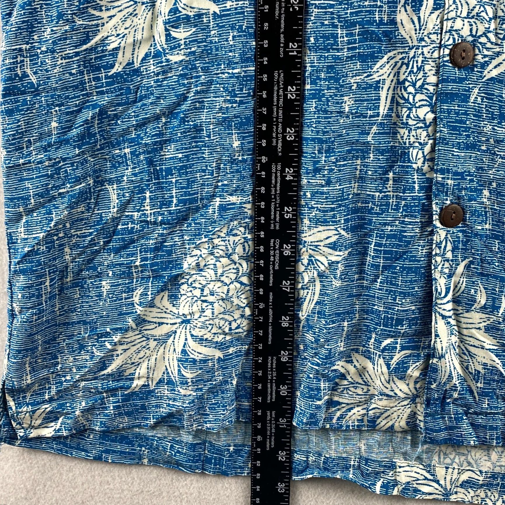 Vintage High Surf Hawaiian Shirt Mens XL Blue Pineapple Button Up Wooden Buttons Rayon Size US XL / EU 56 / 4 - 6 Thumbnail