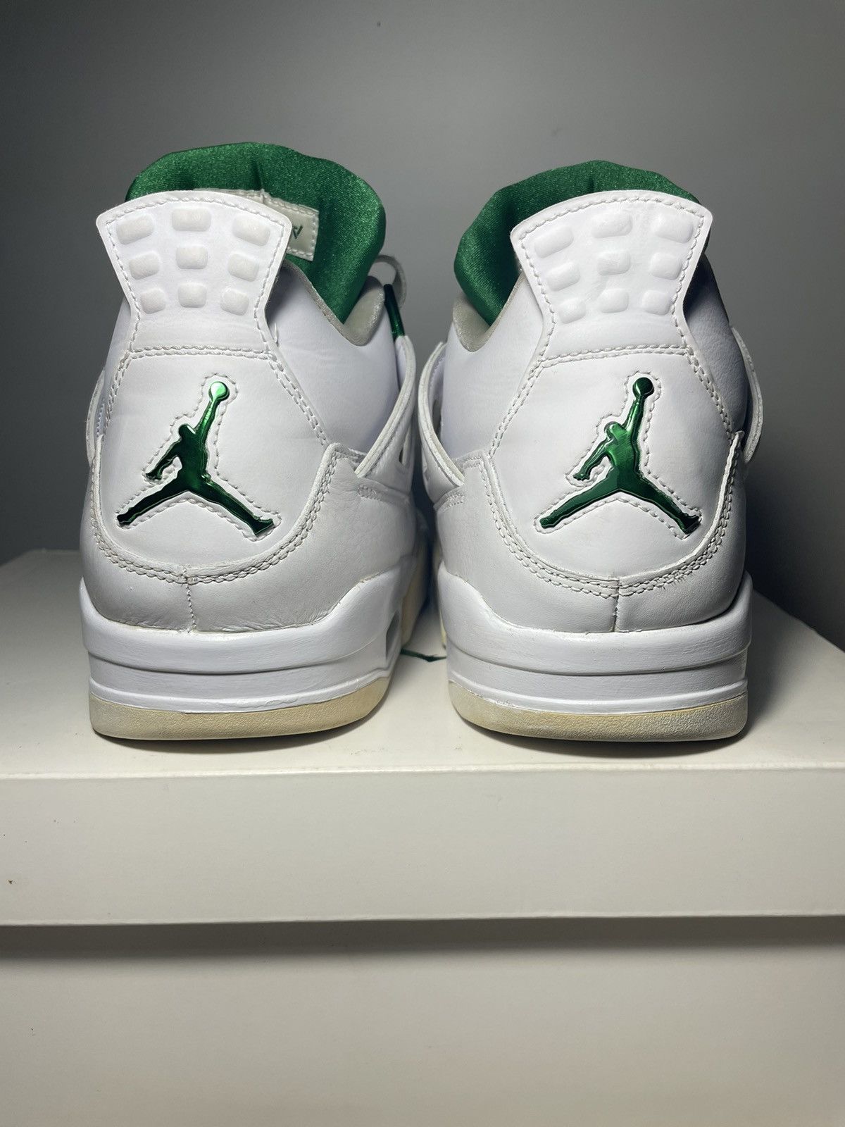 Jordan Brand Jordan 4 Metallic Green Size US 10.5 / EU 43-44 - 3 Thumbnail