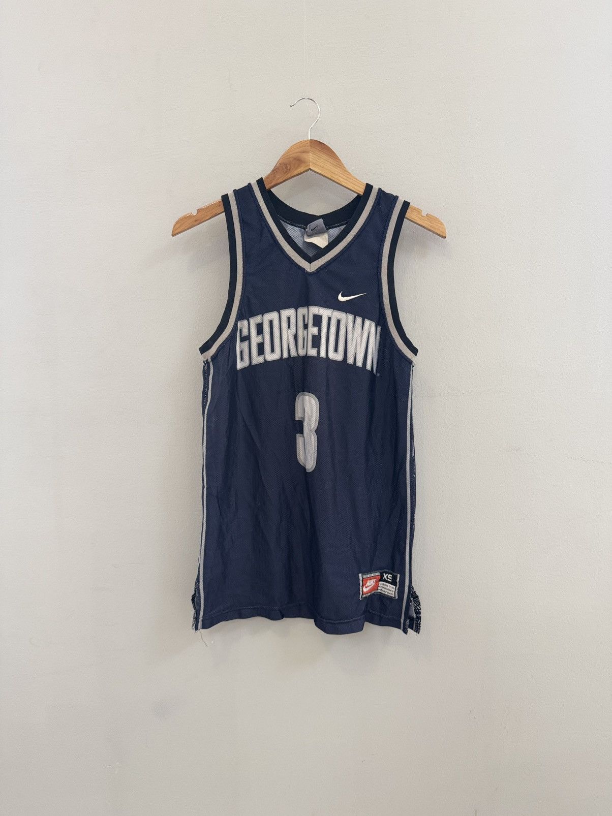 Nike Georgetown Hoyas Jersey - Allen Iverson (3) Size US S / EU 44-46 / 1 - 1 Thumbnail