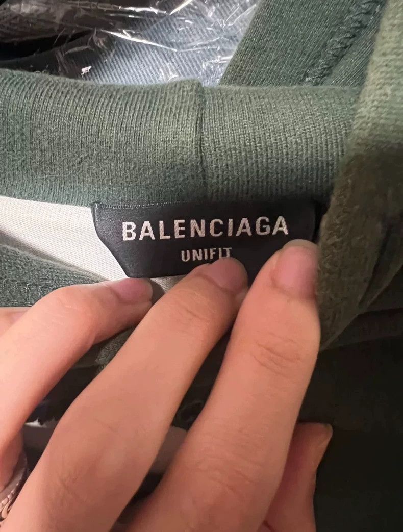 Balenciaga Balenciaga Destroy the dark green sweater Size US XXS / EU 40 - 3 Thumbnail
