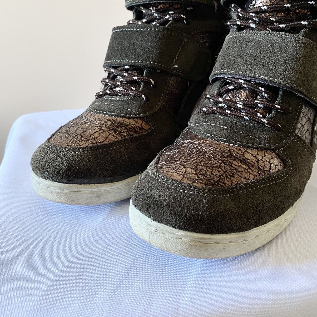 Isabel Marant Studded Vibe Isabel Marant Bekett Wedge Faded Sneakers Shoes Size US 7 / IT 37 - 6 Thumbnail