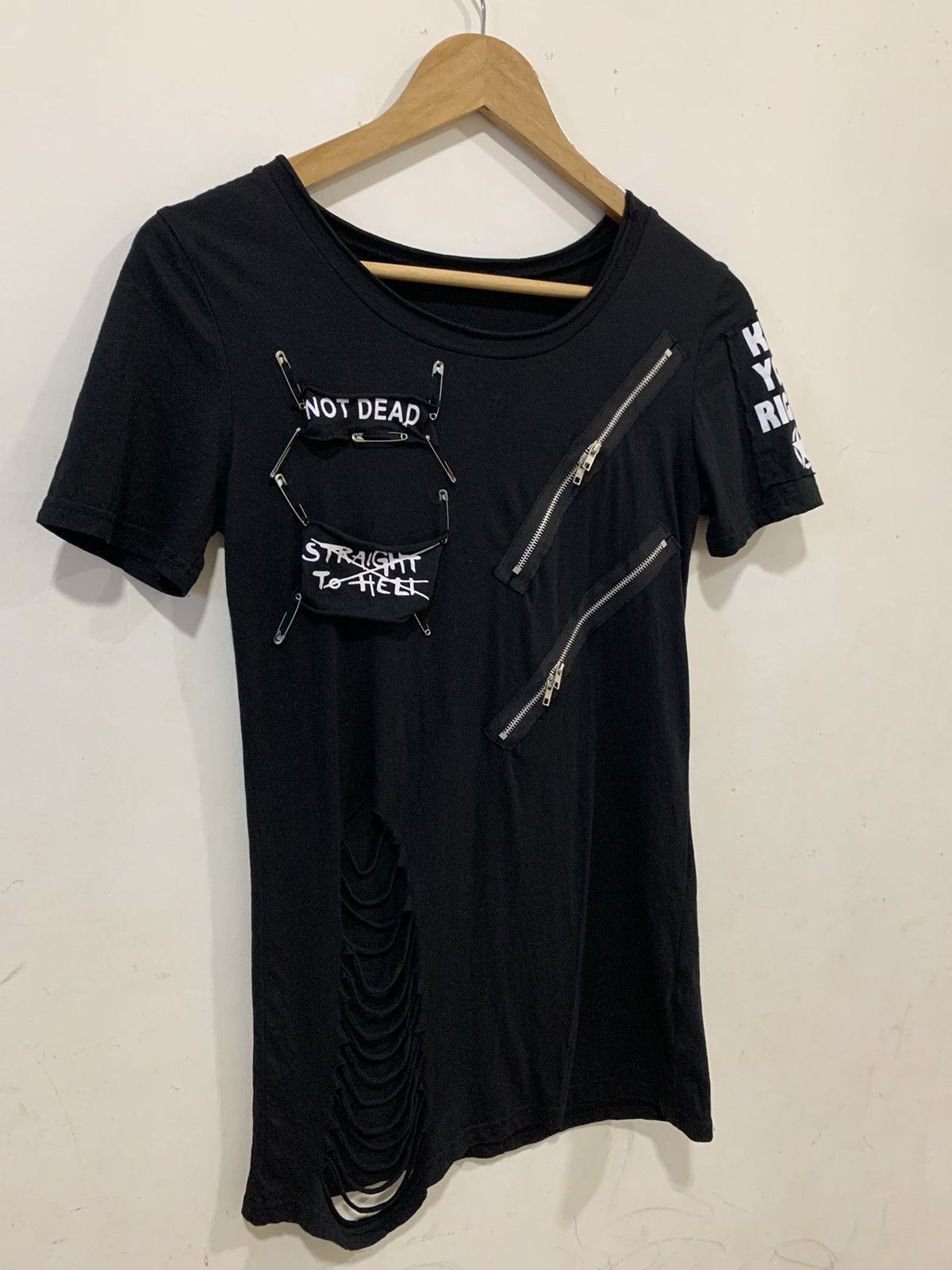 Japanese Brand Poem Punk Gothic Style Zip Black Tee T-shirt Size US XS / EU 42 / 0 - 7 Thumbnail
