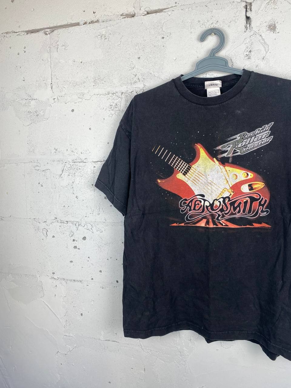 Band Tees × Vintage Vintage 1996 Aerosmith Disney Faded T Shirt Size US XL / EU 56 / 4 - 2 Thumbnail