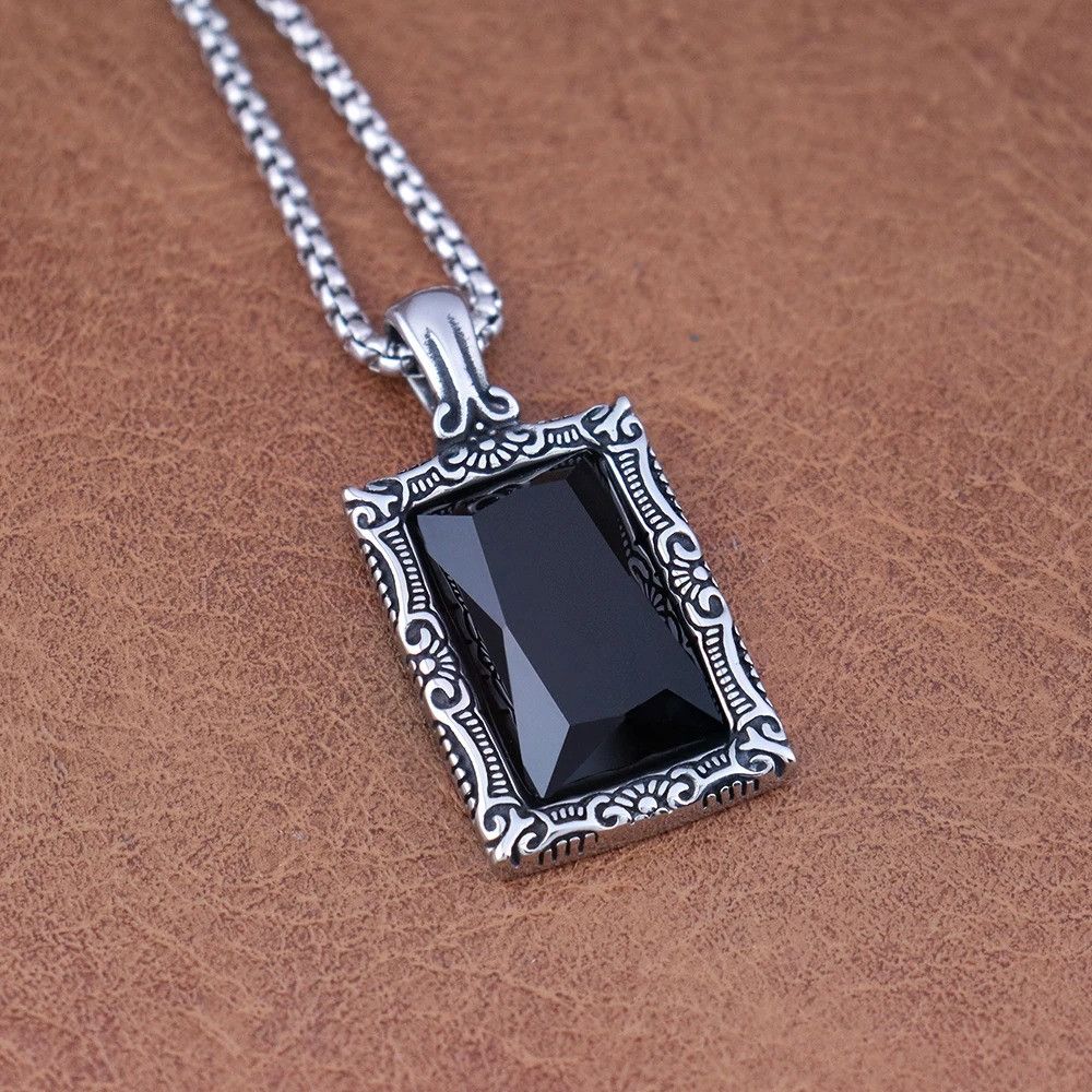 Jewelry Black Gemstone Necklace Size ONE SIZE - 5 Thumbnail