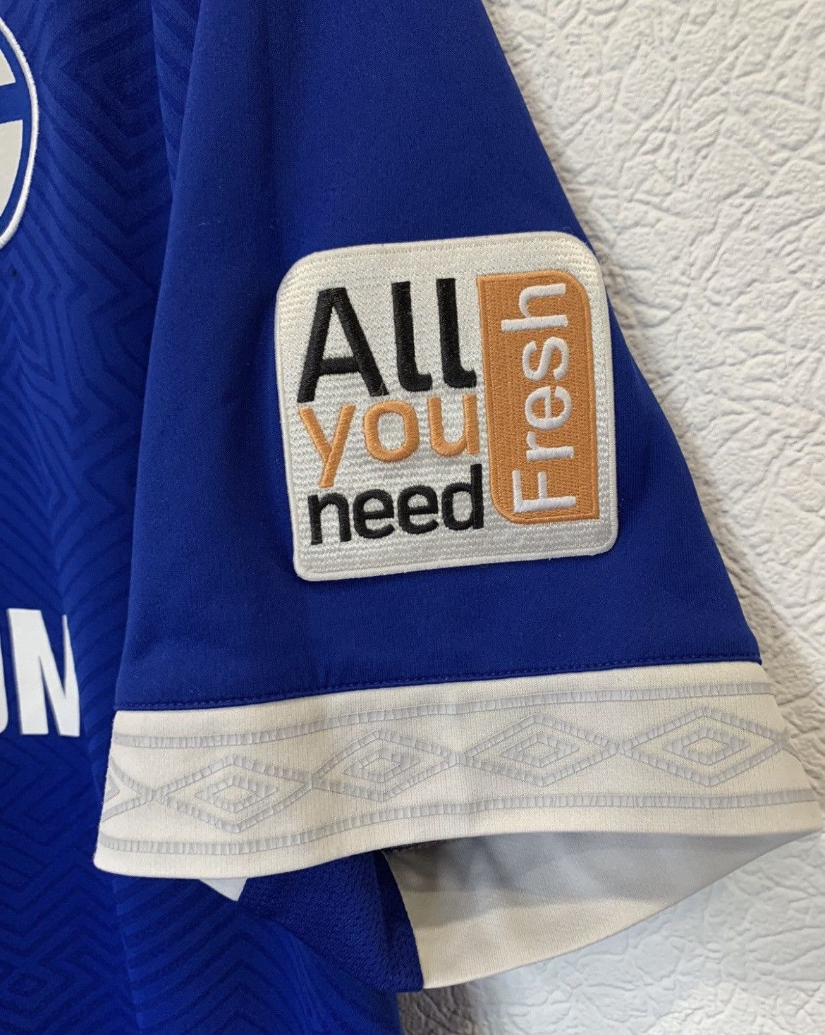 Umbro Soccer jersey Schalke 2018/2019 gazprom Umbro Size US XXL / EU 58 / 5 - 3 Thumbnail