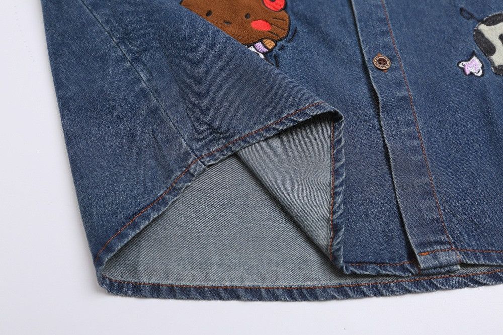 Japanese Brand × Vintage Cartoon bear embroidered short-sleeved denim shirt Size US M / EU 48-50 / 2 - 5 Thumbnail