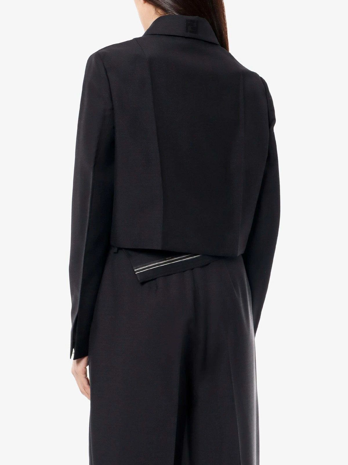 Fendi o1y0925 Jacket in Black Size M / US 6-8 / IT 42-44 - 4 Thumbnail