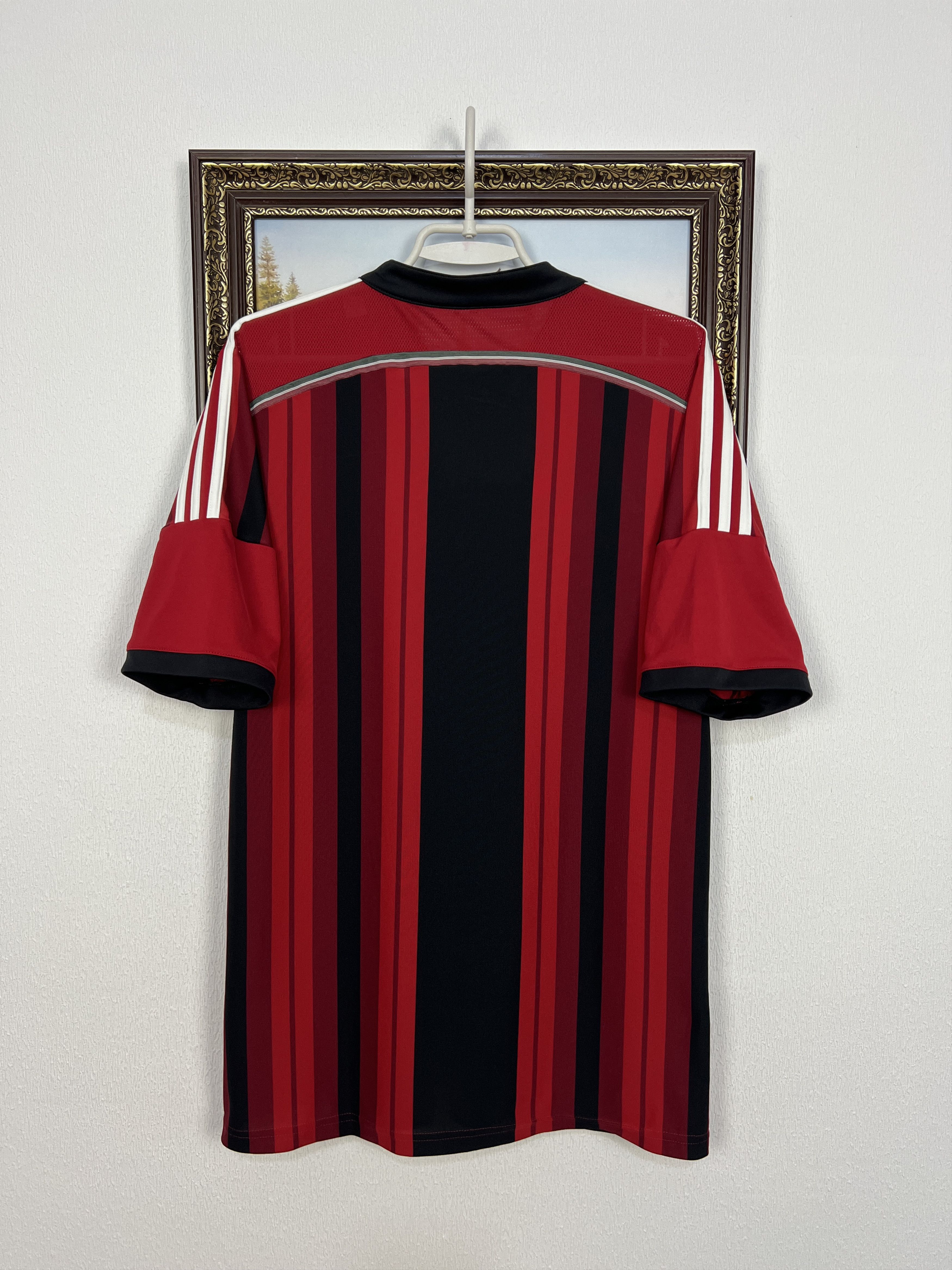 Adidas AC Milan Home football shirt 2014 Soccer Adidas Jersey Mens Size US L / EU 52-54 / 3 - 13 Thumbnail