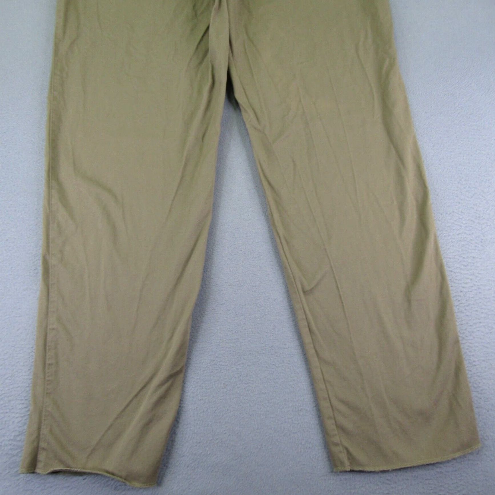 Nike VINTAGE Nike Mens Chino Pants Beige 40x36 Straight Leg Cotton Pleated Golf Sports Size US 40 / EU 56 - 6 Thumbnail