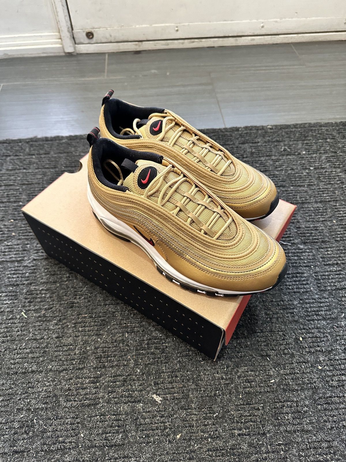 Nike Nike Air Max 97 OG Size US 10 / EU 43 - 1 Thumbnail