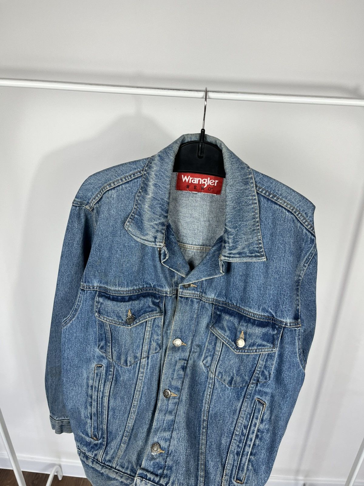 Wrangler Wrangler Hero Vintage Blue Denim Trucker Jacket Size US XL / EU 56 / 4 - 9 Thumbnail