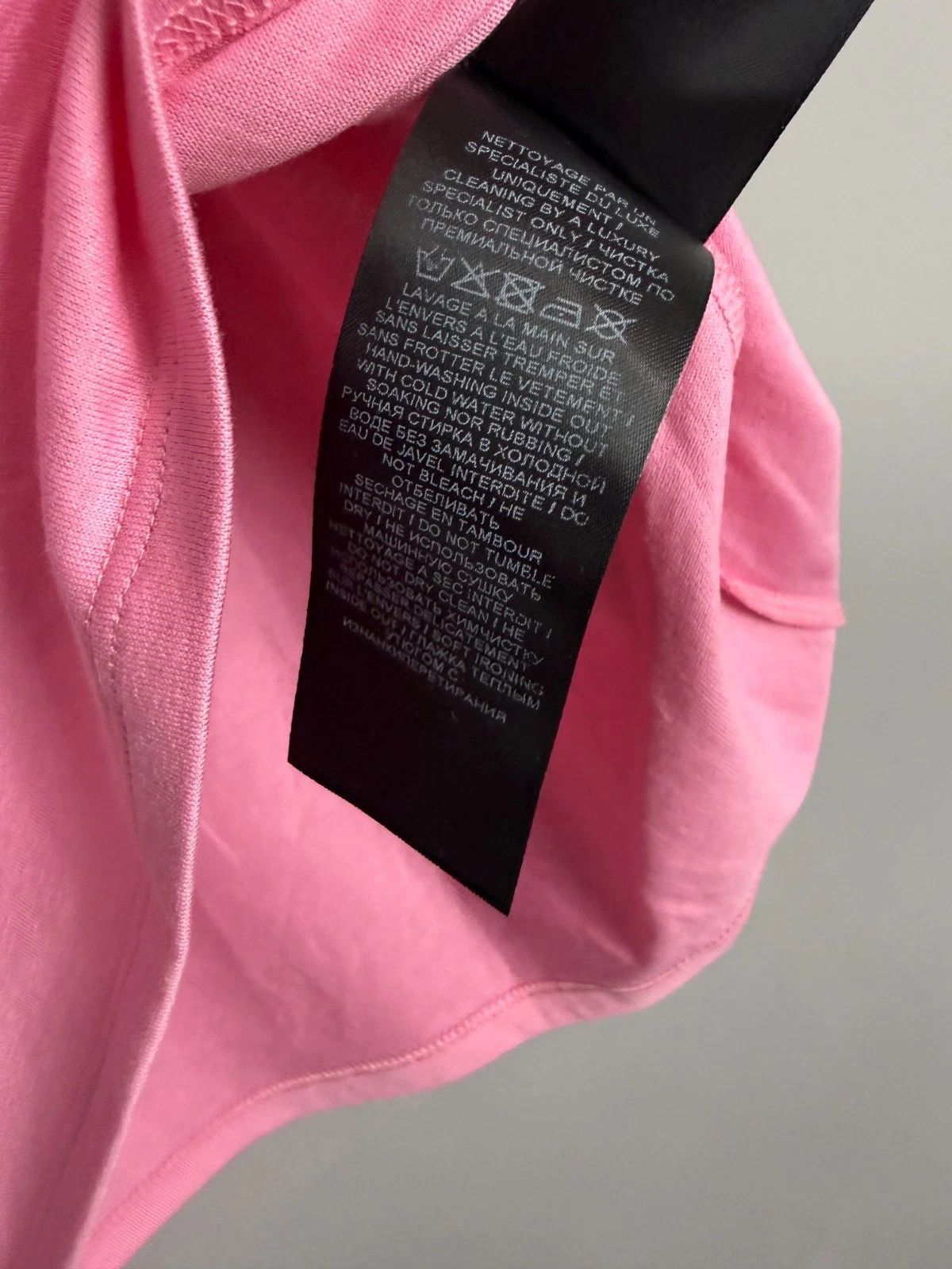 Balmain Balmain Paris Pink Logo T-Shirt Women’s Designer Tee Size XS / US 0-2 / IT 36-38 - 7 Thumbnail