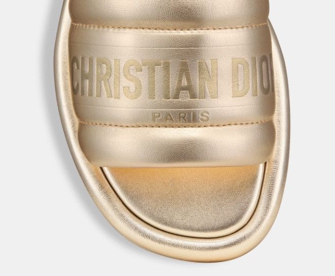 Dior o1w1db11124 Embossed Metallic Lambskin Slides in Gold Size US 8 / IT 38 - 5 Thumbnail
