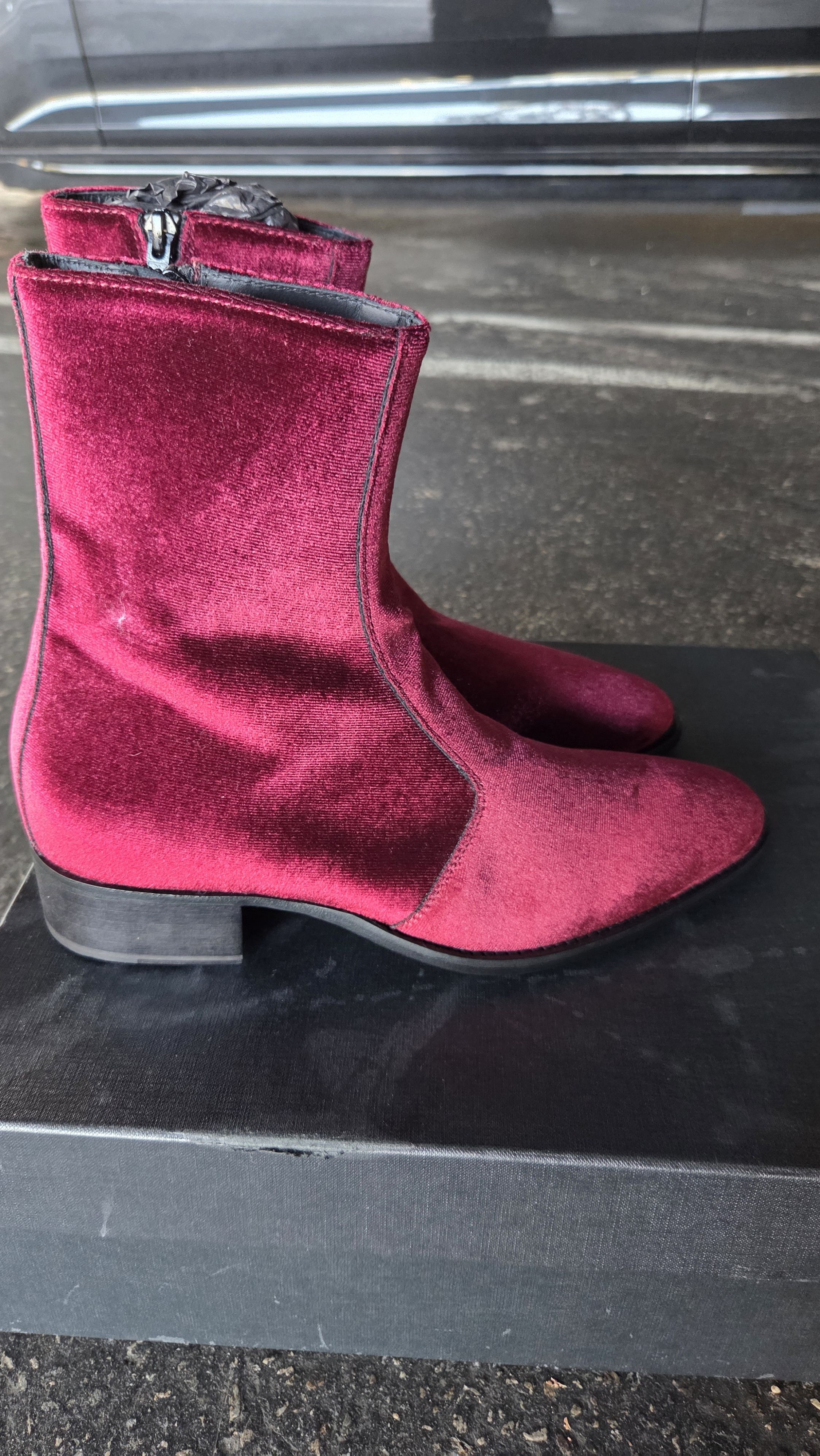From The First From the First Red Lucas velvet chelsea boots 41 Size US 8 / EU 41 - 4 Thumbnail