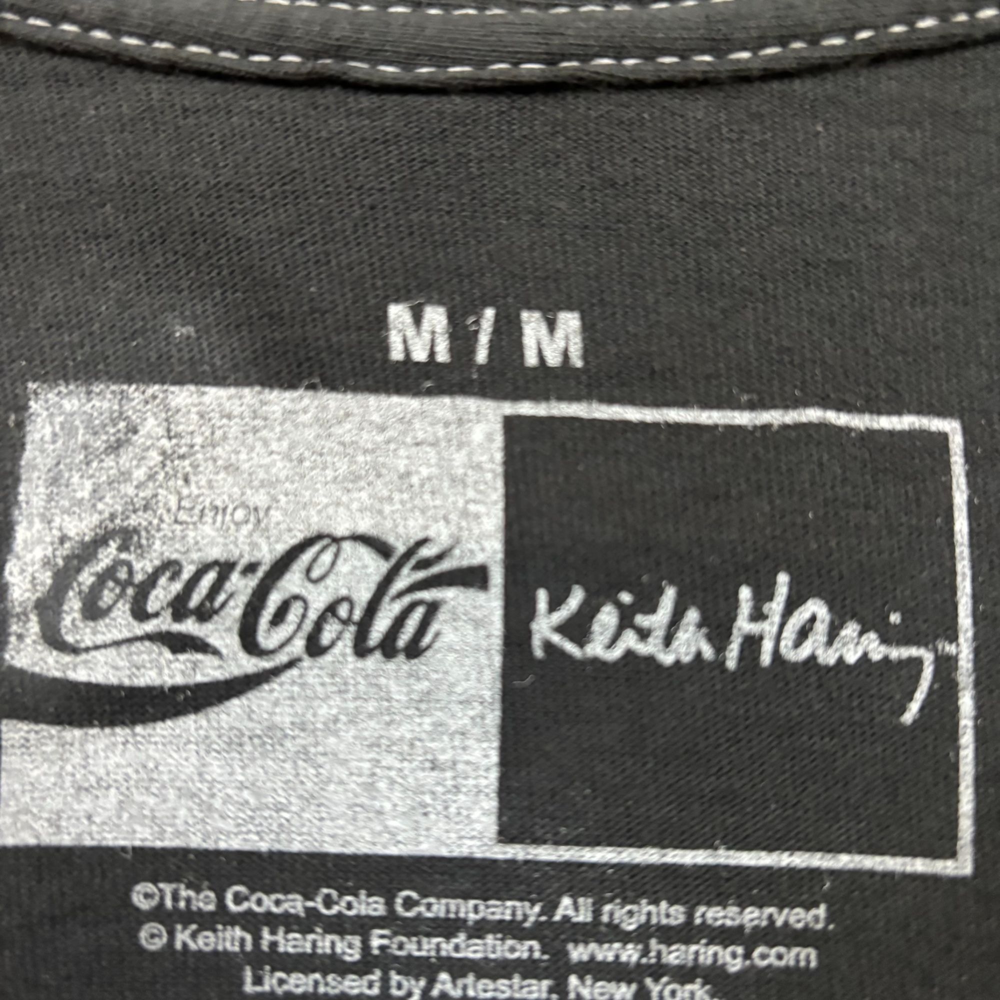 Coca Cola Enjoy Coca-Cola x Keith Haring Pop Art Heart Tee M Size US M / EU 48-50 / 2 - 4 Thumbnail
