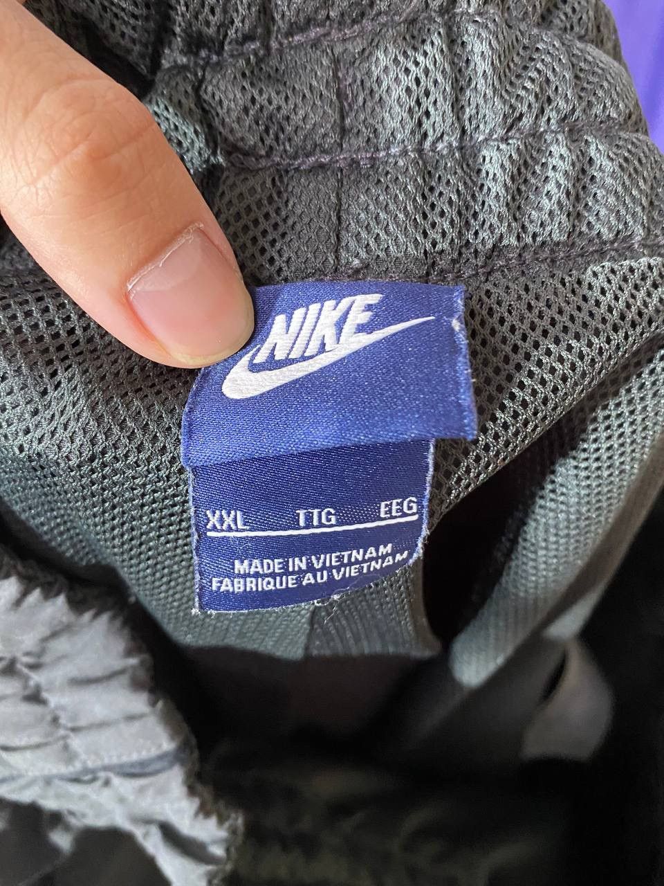 Nike Nike Track Pants Vintage Navy Nylon Y2K Parachute Size US 34 / EU 50 - 11 Thumbnail
