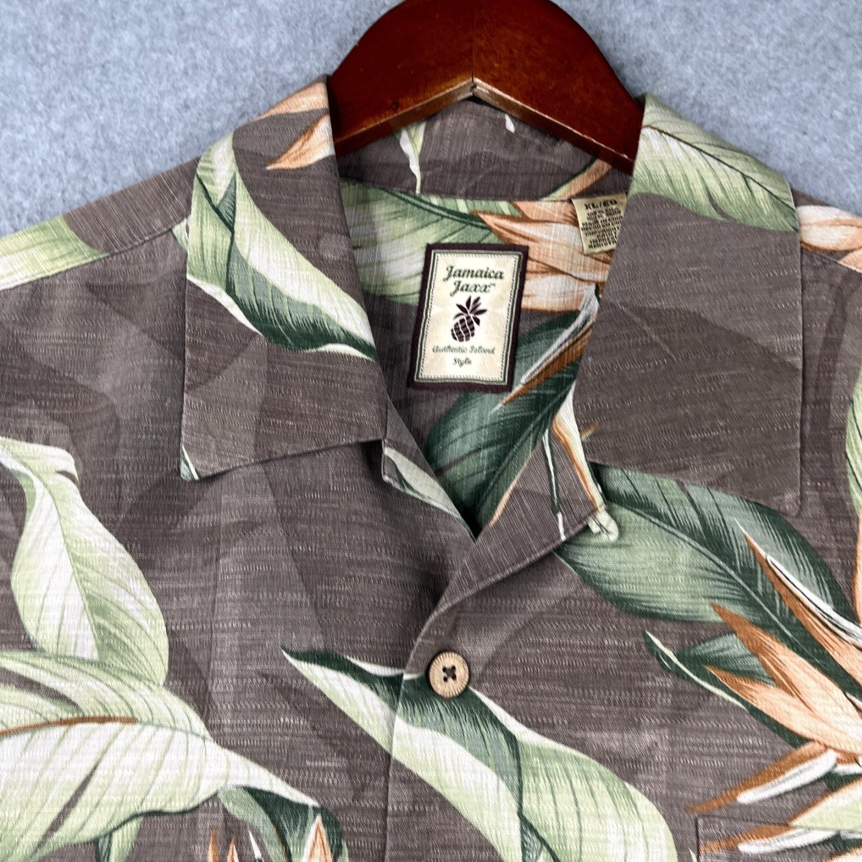 Vintage Jamaica Jaxx Silk Tropical Print Shirt XL Floral Short Sleeve Button-Up Mens Size US XL / EU 56 / 4 - 4 Thumbnail