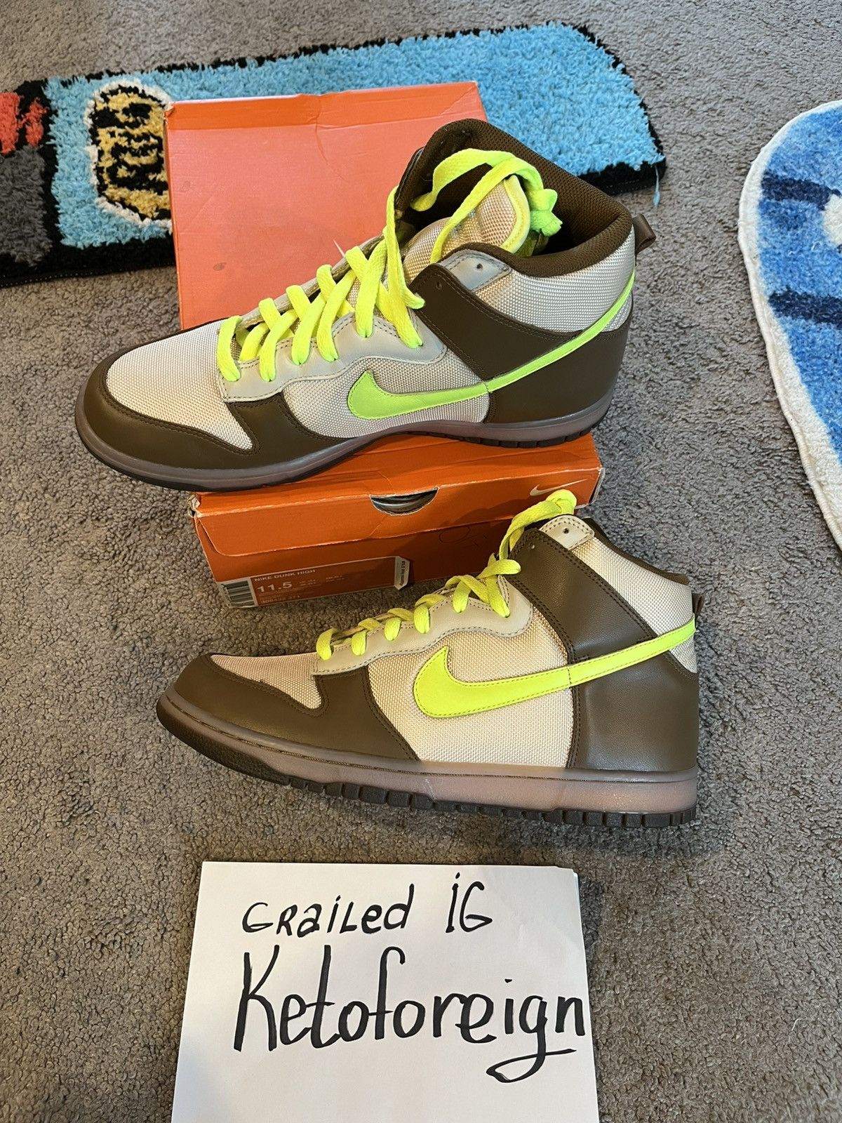 Nike × Vintage 2007 Nike Dunk High Shrek VNDS pairs are going for 400+ Size US 11.5 / EU 44-45 - 3 Thumbnail
