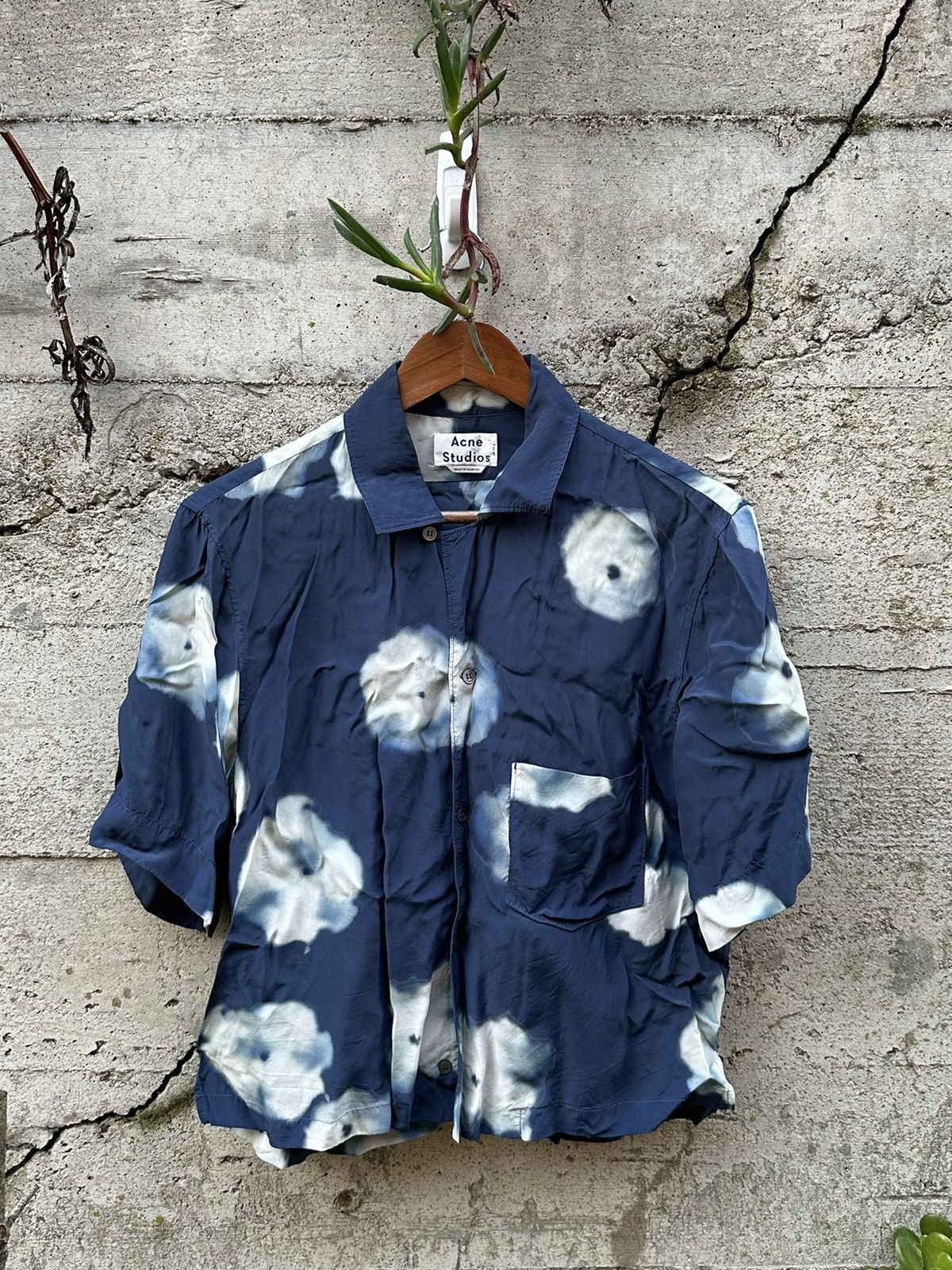 Acne Studios RARE GRAIL Acne Studios bubbled cloud burst button up shirt Size US M / EU 48-50 / 2 - 2 Thumbnail
