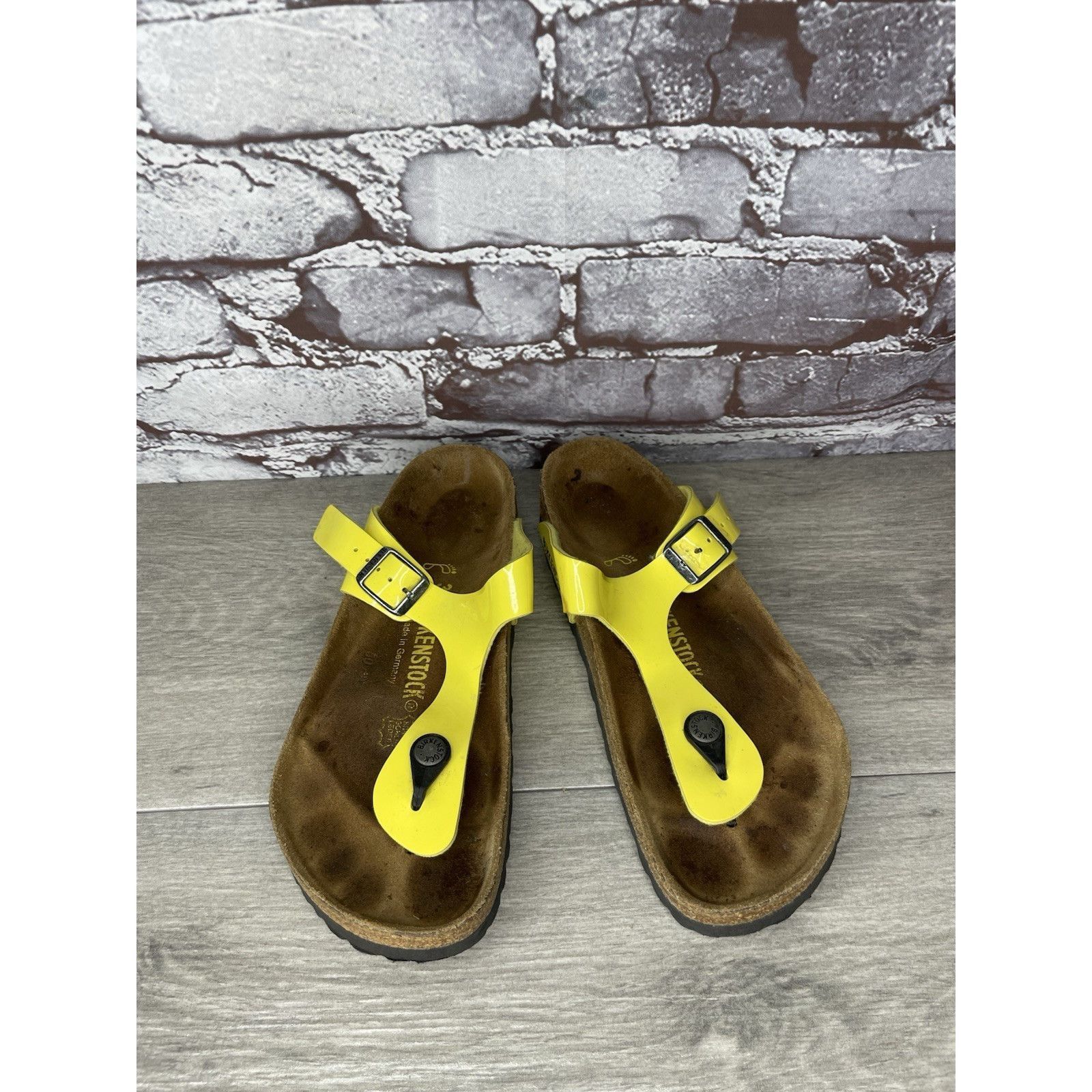 Birkenstock Birkenstock Gizeh Yellow Patent Leather Cork Slide Sandals W Size US 6.5 / IT 36.5 - 4 Thumbnail