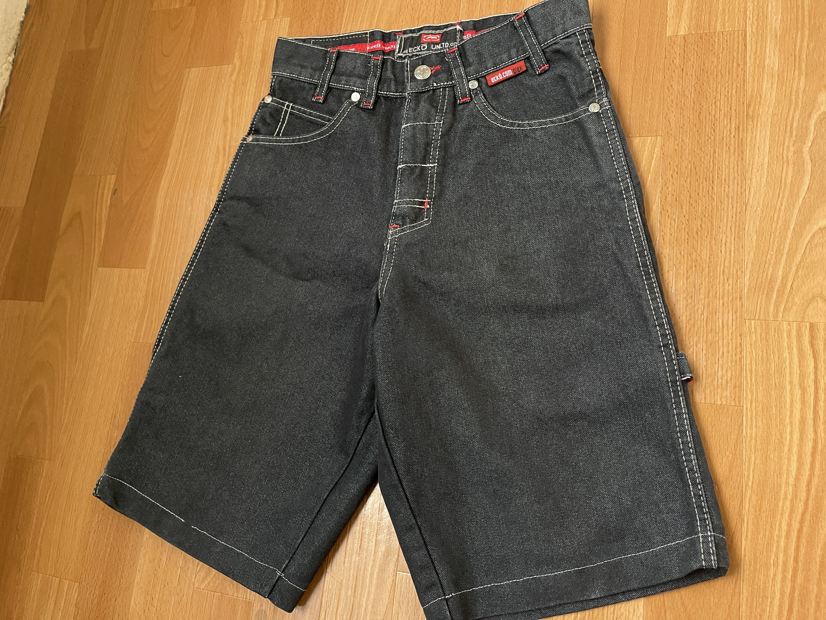Ecko Unltd. Ecko Unltd jeans shorts, shiny silver vintage baggy 90s 26 Size US 26 / EU 42 - 10 Thumbnail