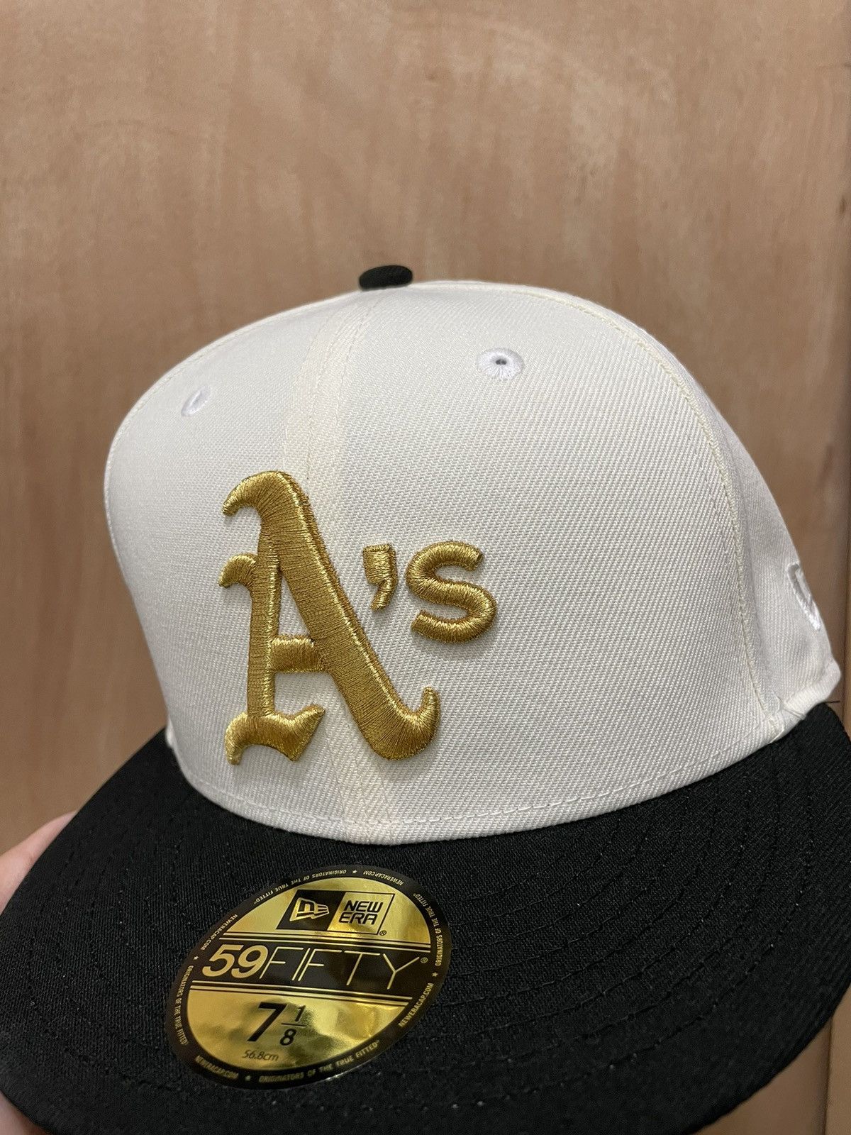 MLB × New Era Oakland Athletics battle of the bay side patch size 7 1/8 Size ONE SIZE - 2 Thumbnail
