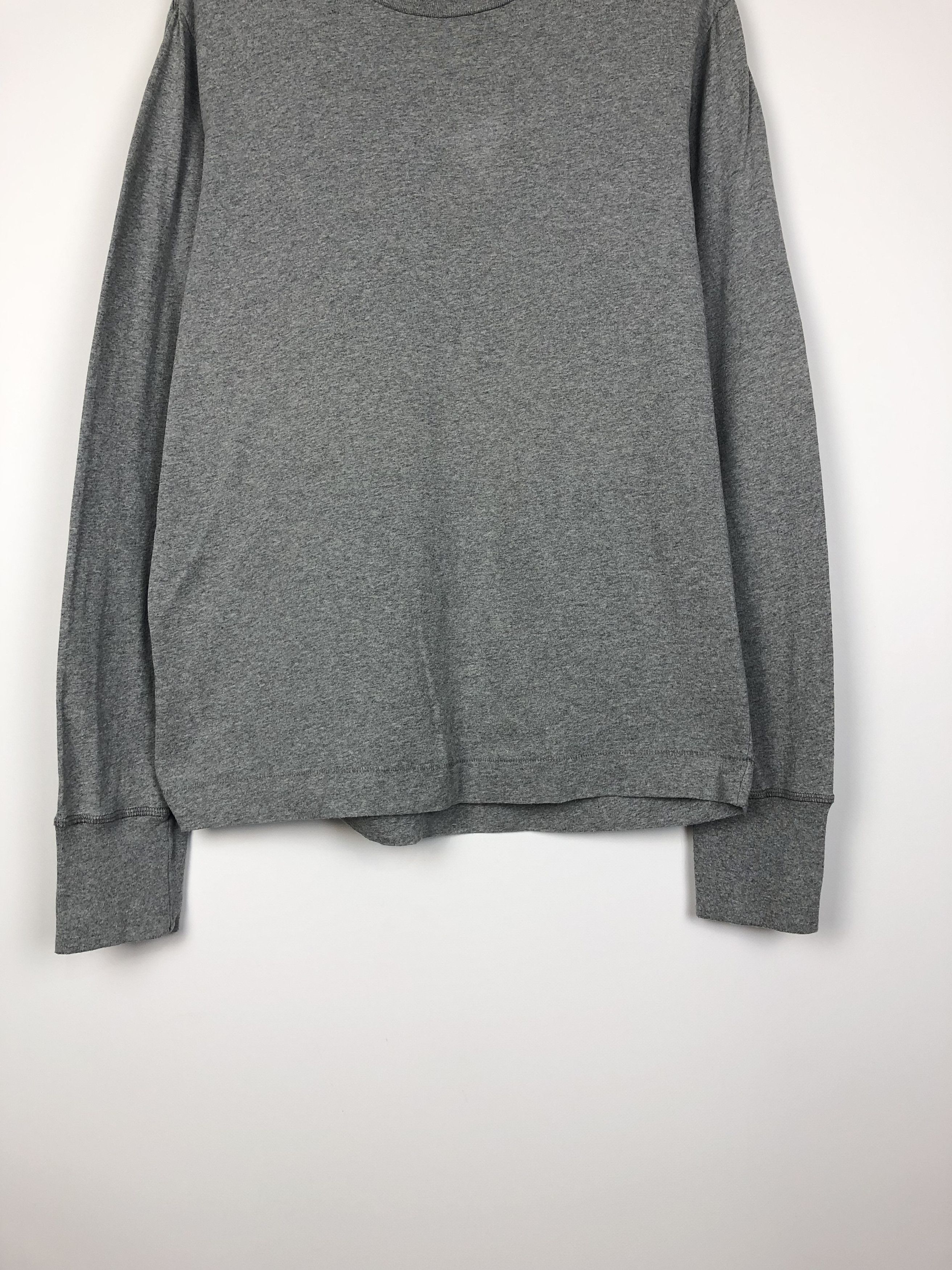 Japanese Brand Levi's TYPE 1 JEANS Longsleeve Pullover Japan Gray size L Size US L / EU 52-54 / 3 - 4 Thumbnail