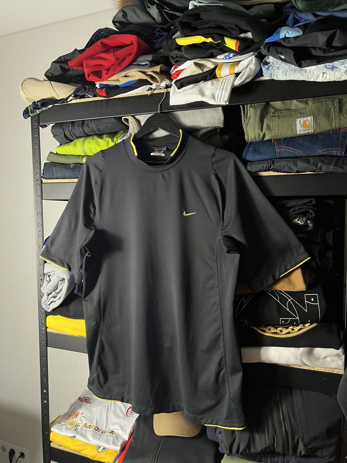 Nike 🔥 Vintage Nike Golf Dri-Fit Tee Shirt — Black/Yellow Size L Size US L / EU 52-54 / 3 - 7 Thumbnail