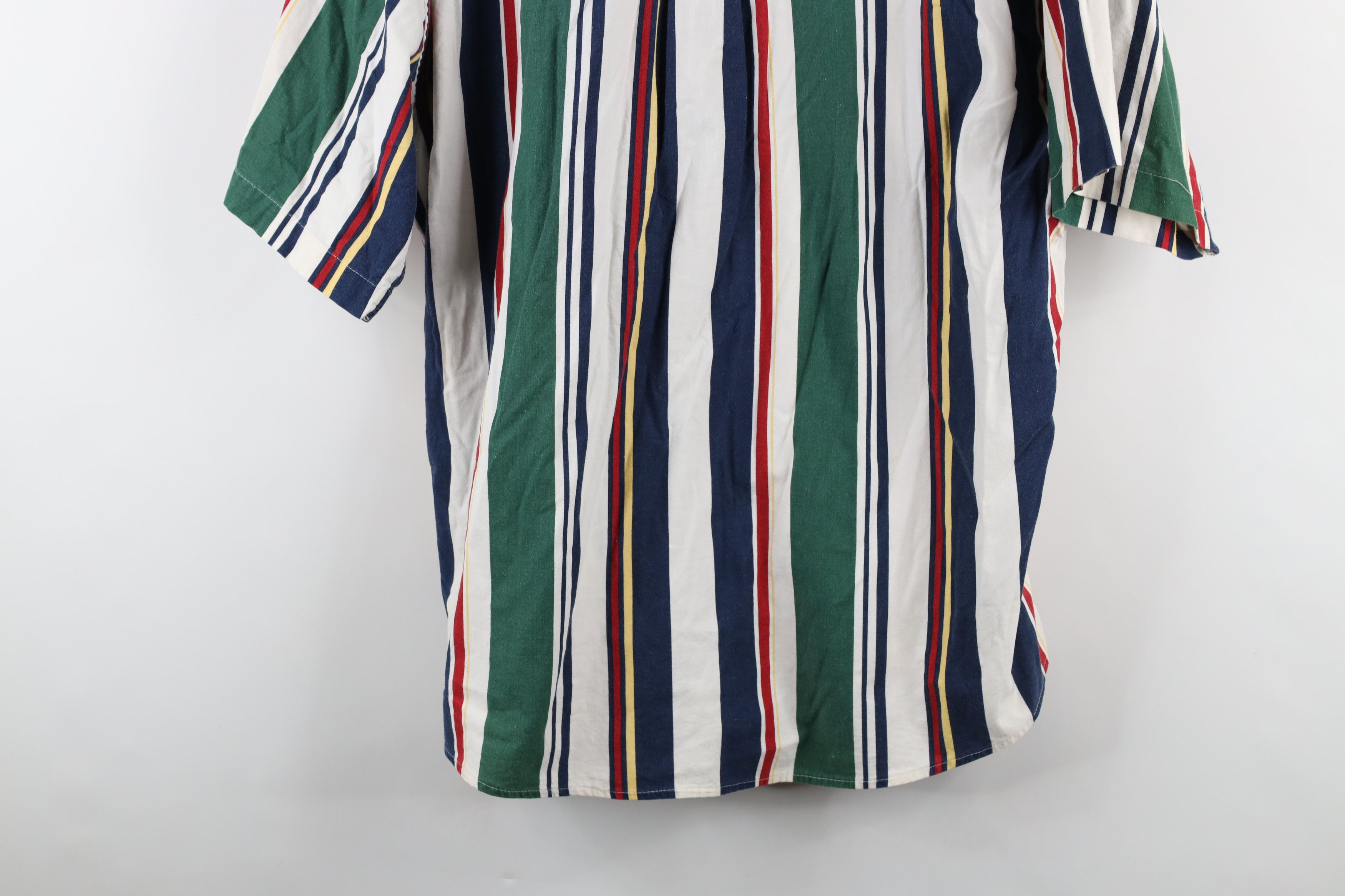 Vintage Vintage 90s Streetwear Short Sleeve Button Down Shirt Size US XL / EU 56 / 4 - 12 Thumbnail